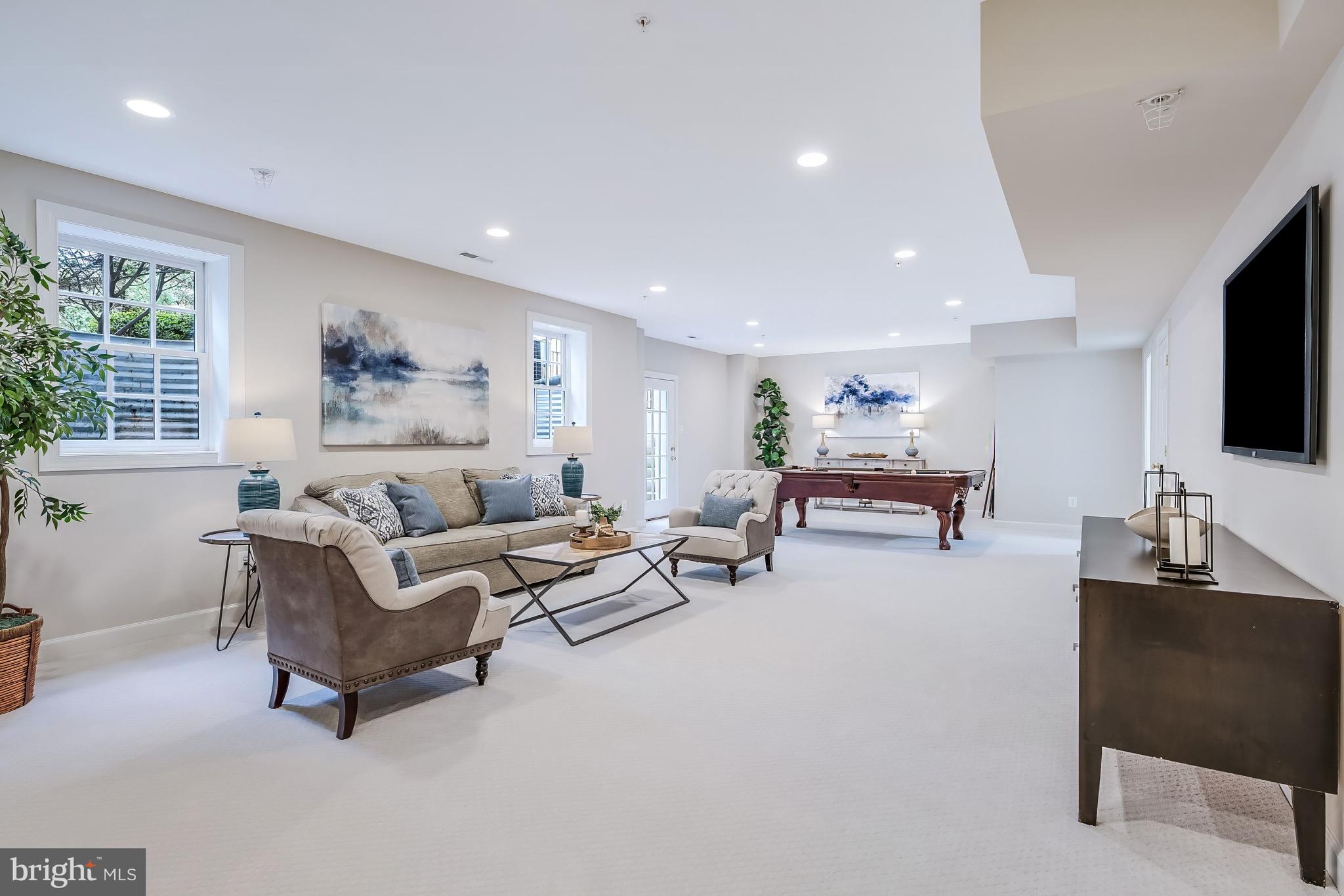 ALTA VISTA - Residential