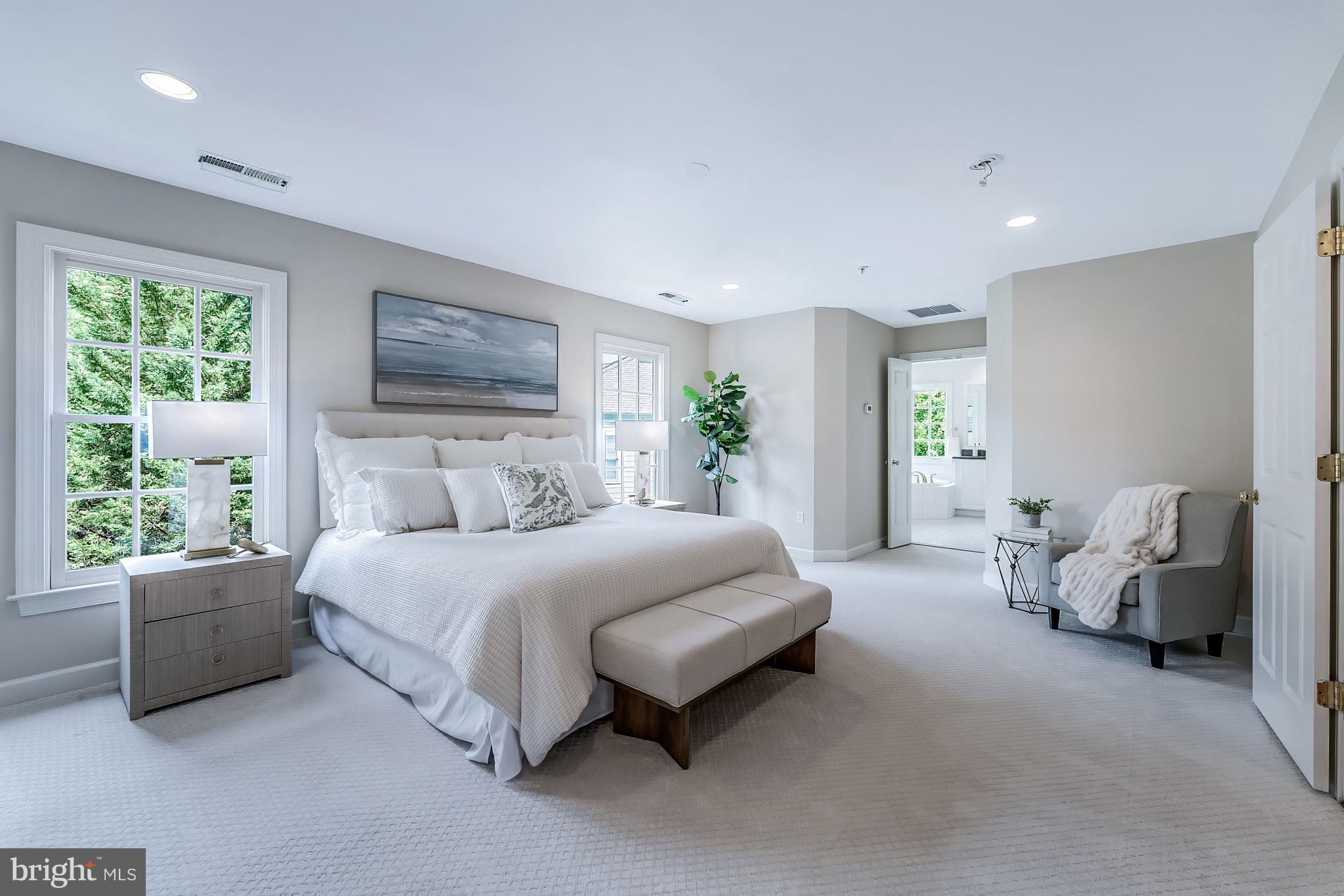 ALTA VISTA - Residential
