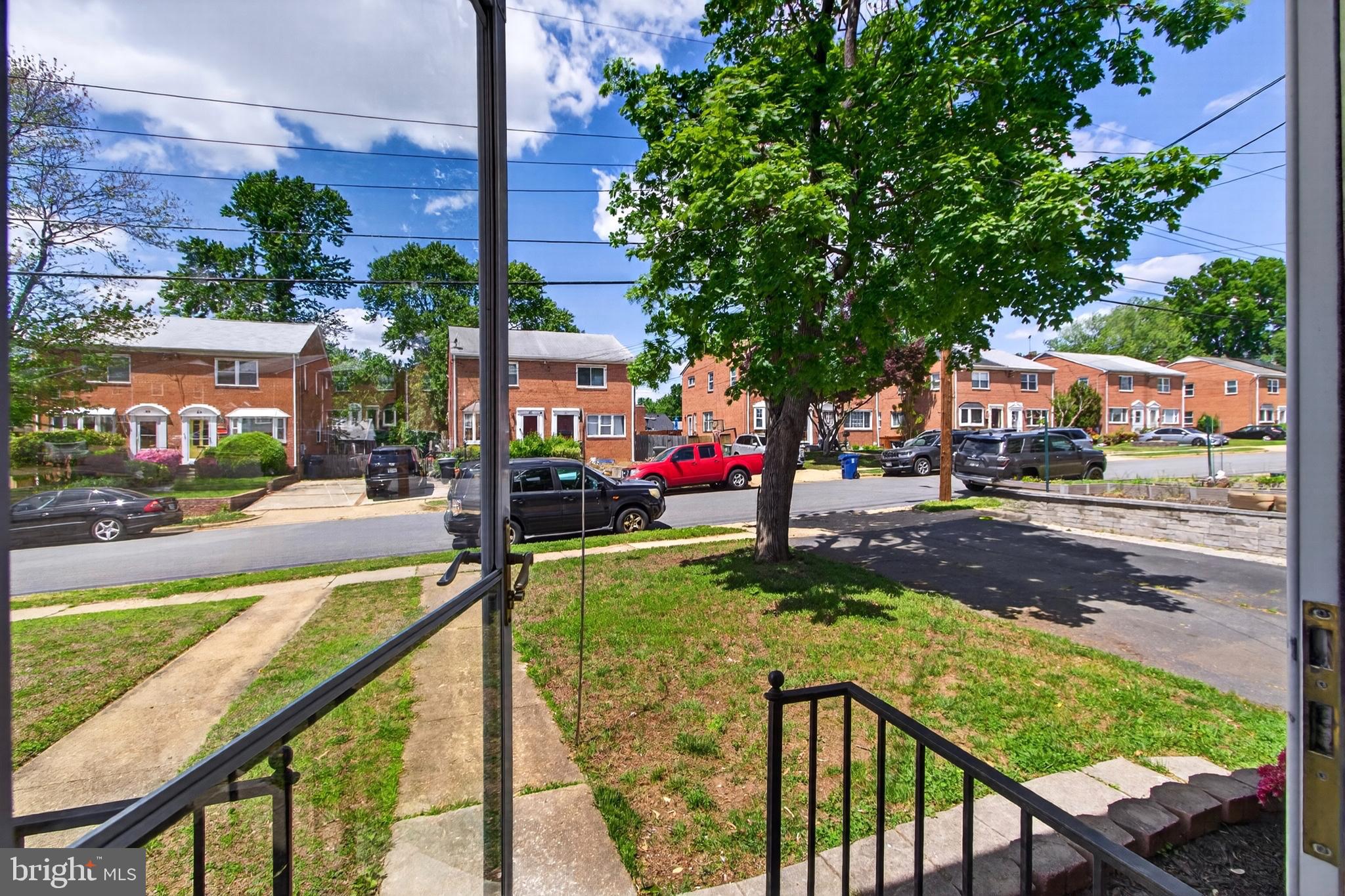 48 GARDEN DRIVE