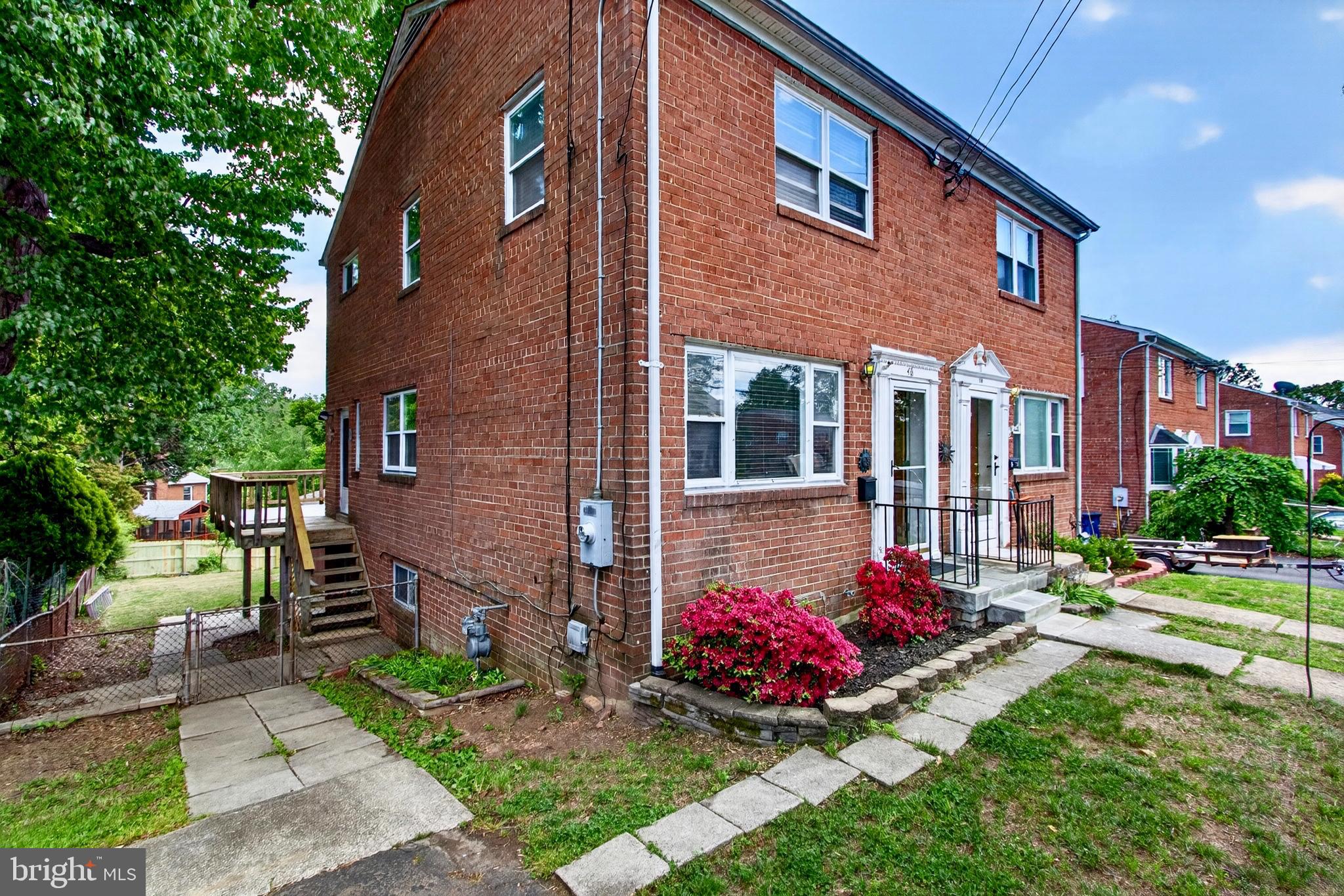 48 GARDEN DRIVE