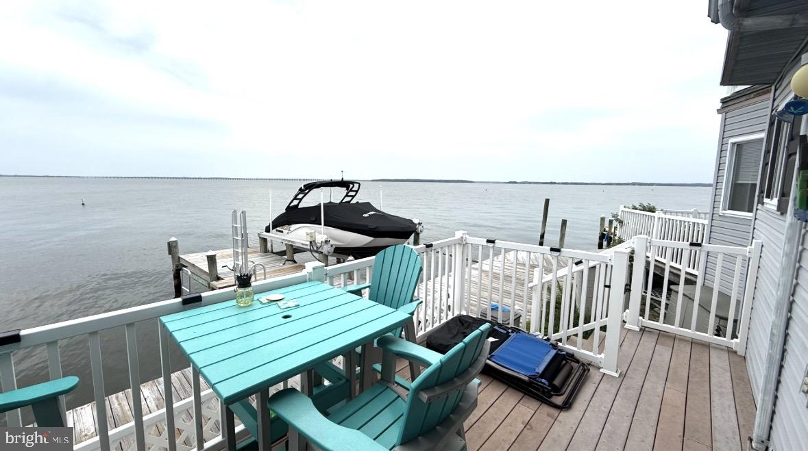 721 RUSTY ANCHOR RD 14