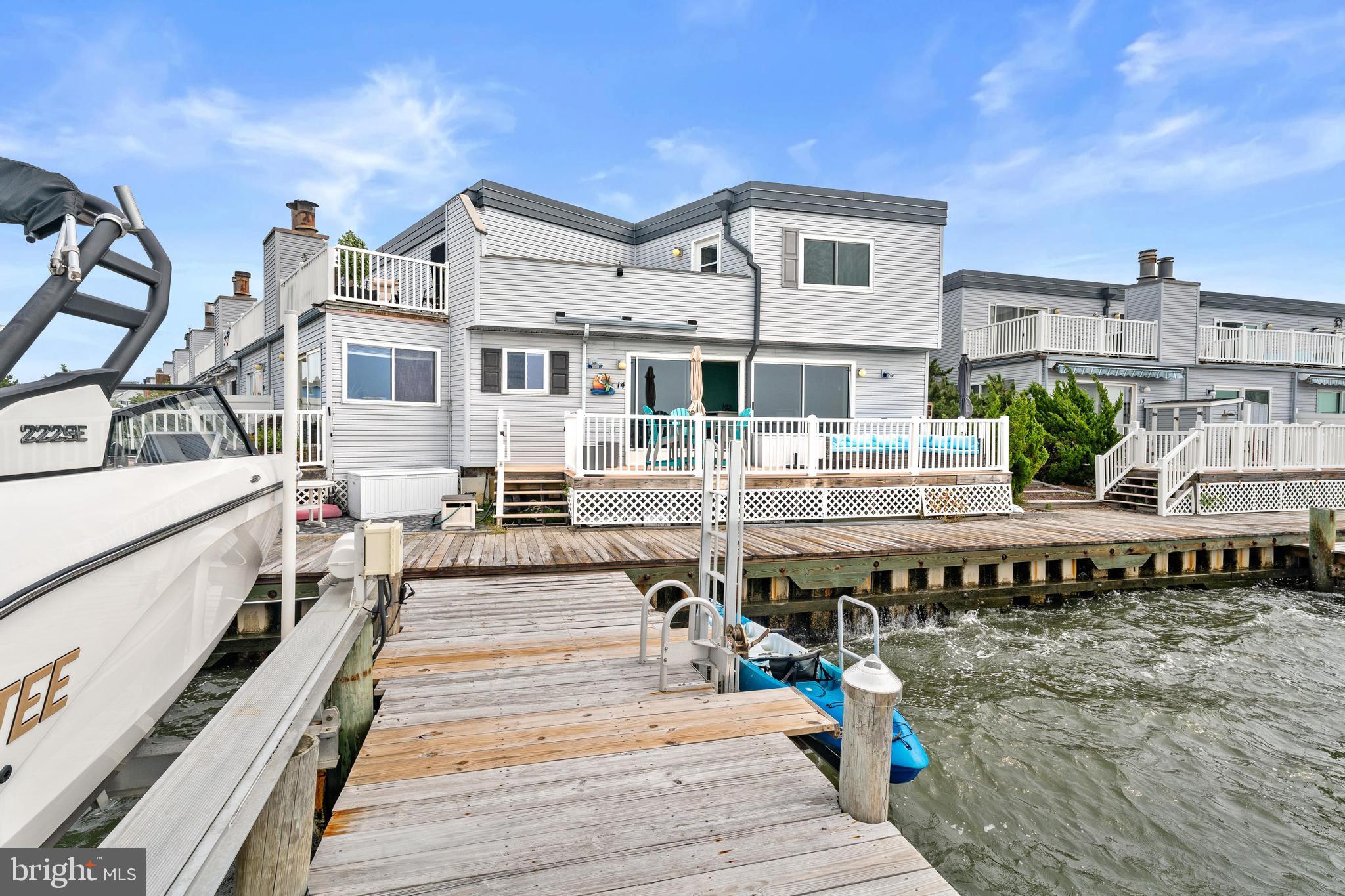 721 RUSTY ANCHOR RD 14