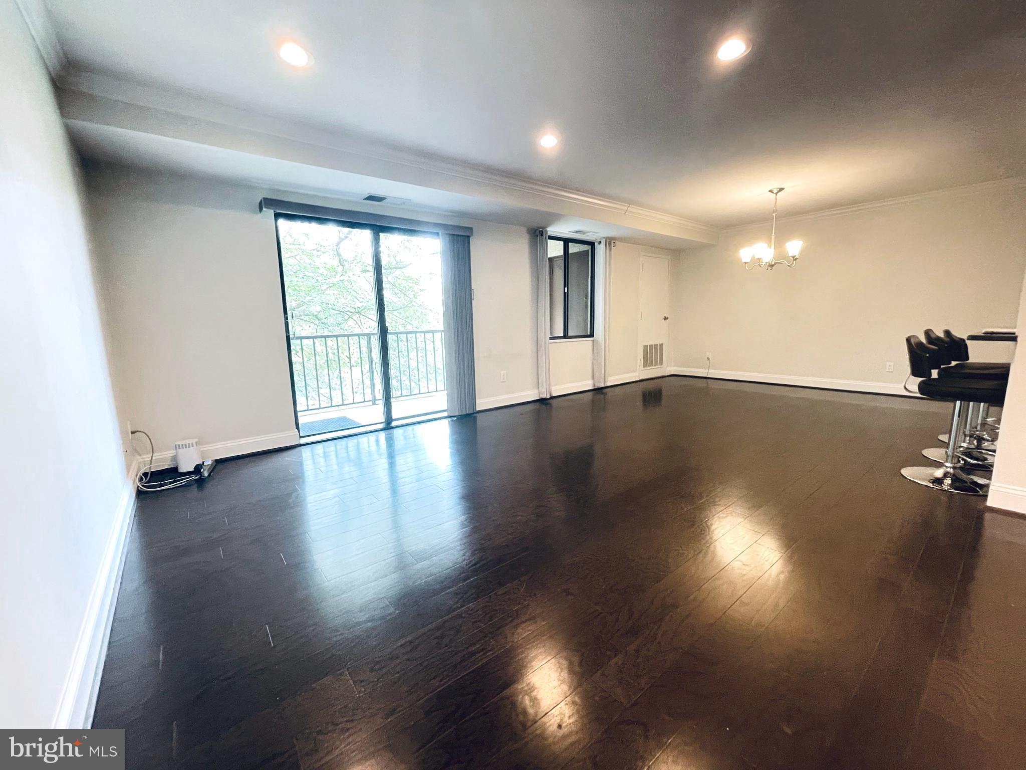 WESTLAKE PARK - Residential