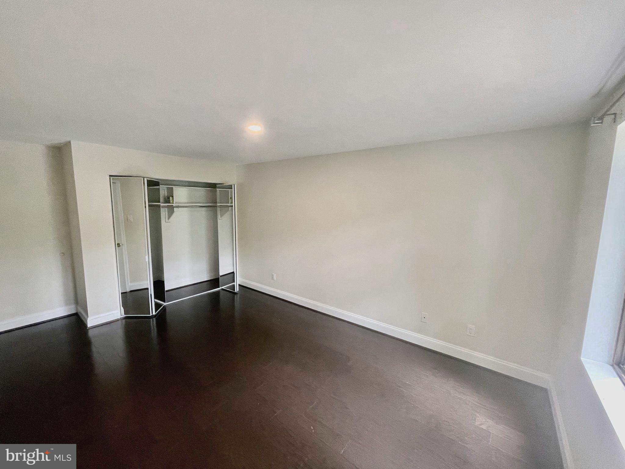 WESTLAKE PARK - Residential