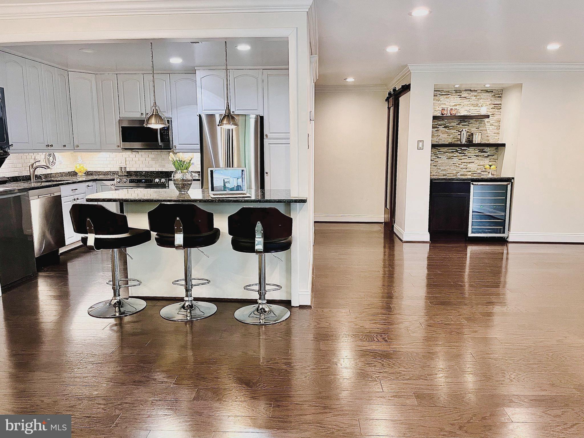 WESTLAKE PARK - Residential