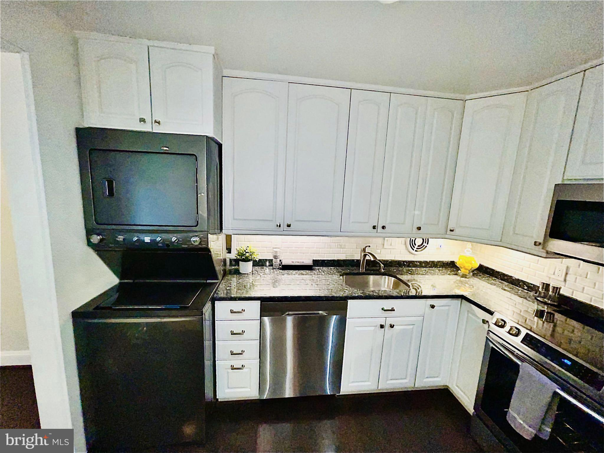 WESTLAKE PARK - Residential