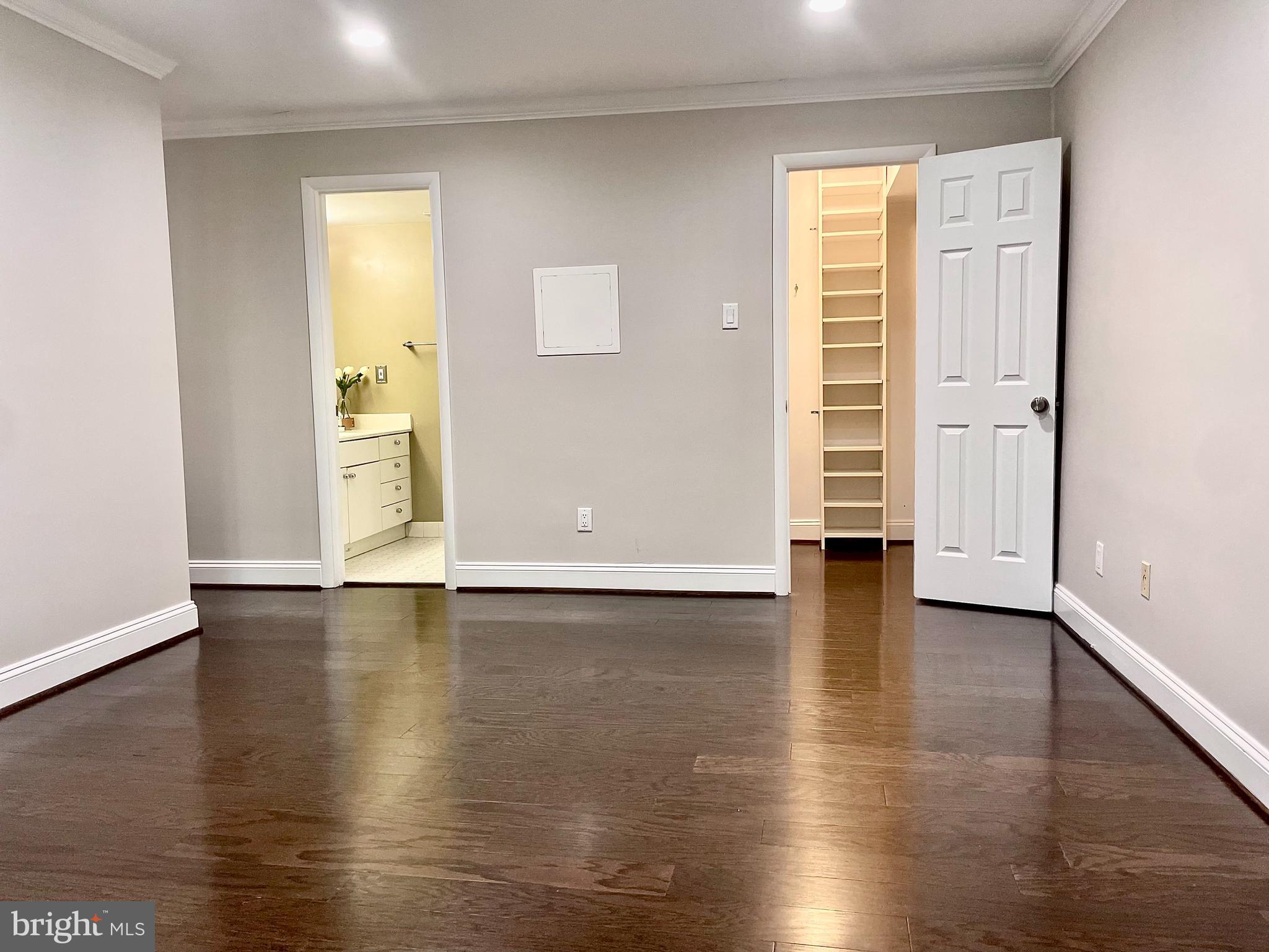 WESTLAKE PARK - Residential