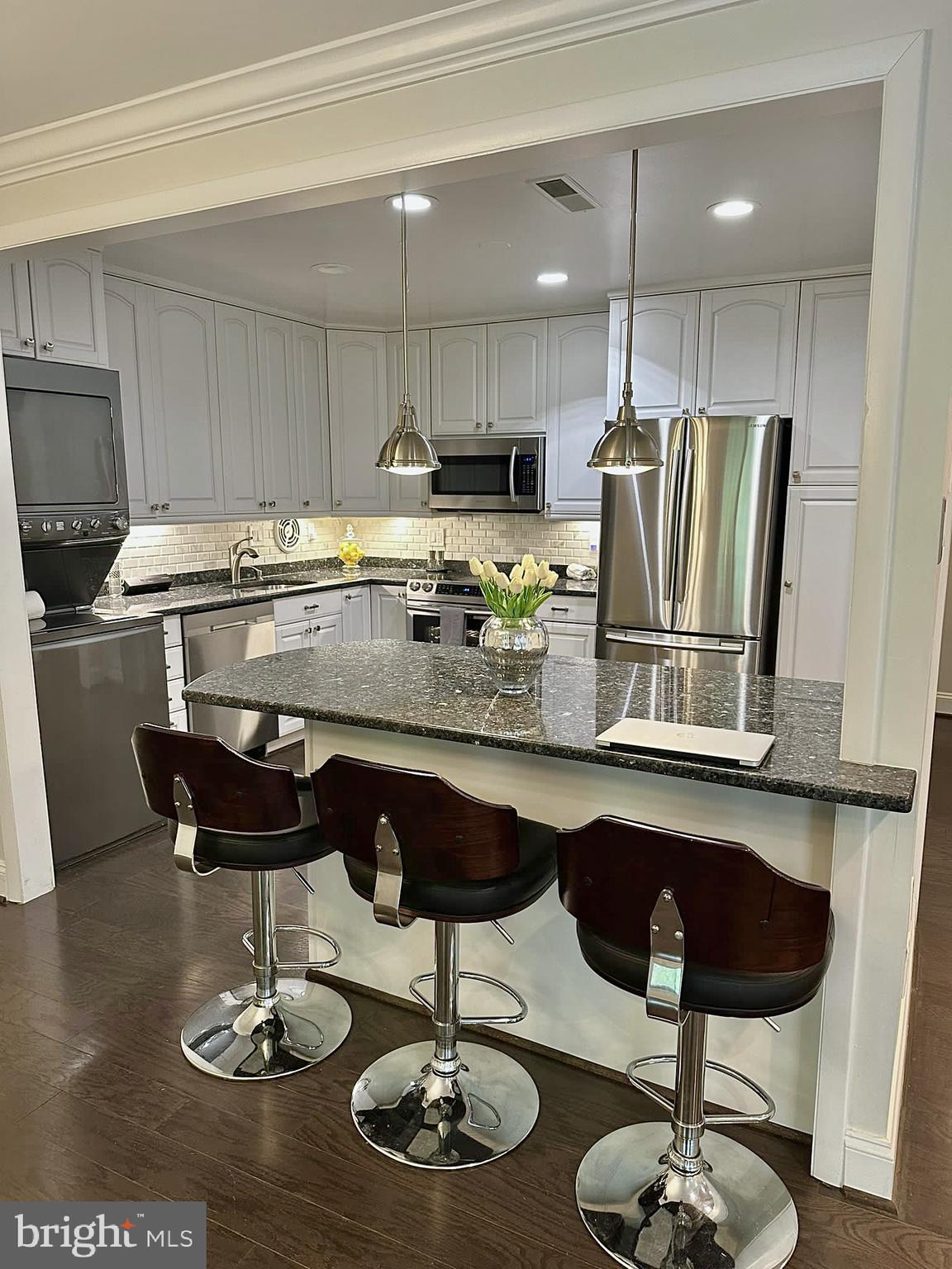 WESTLAKE PARK - Residential