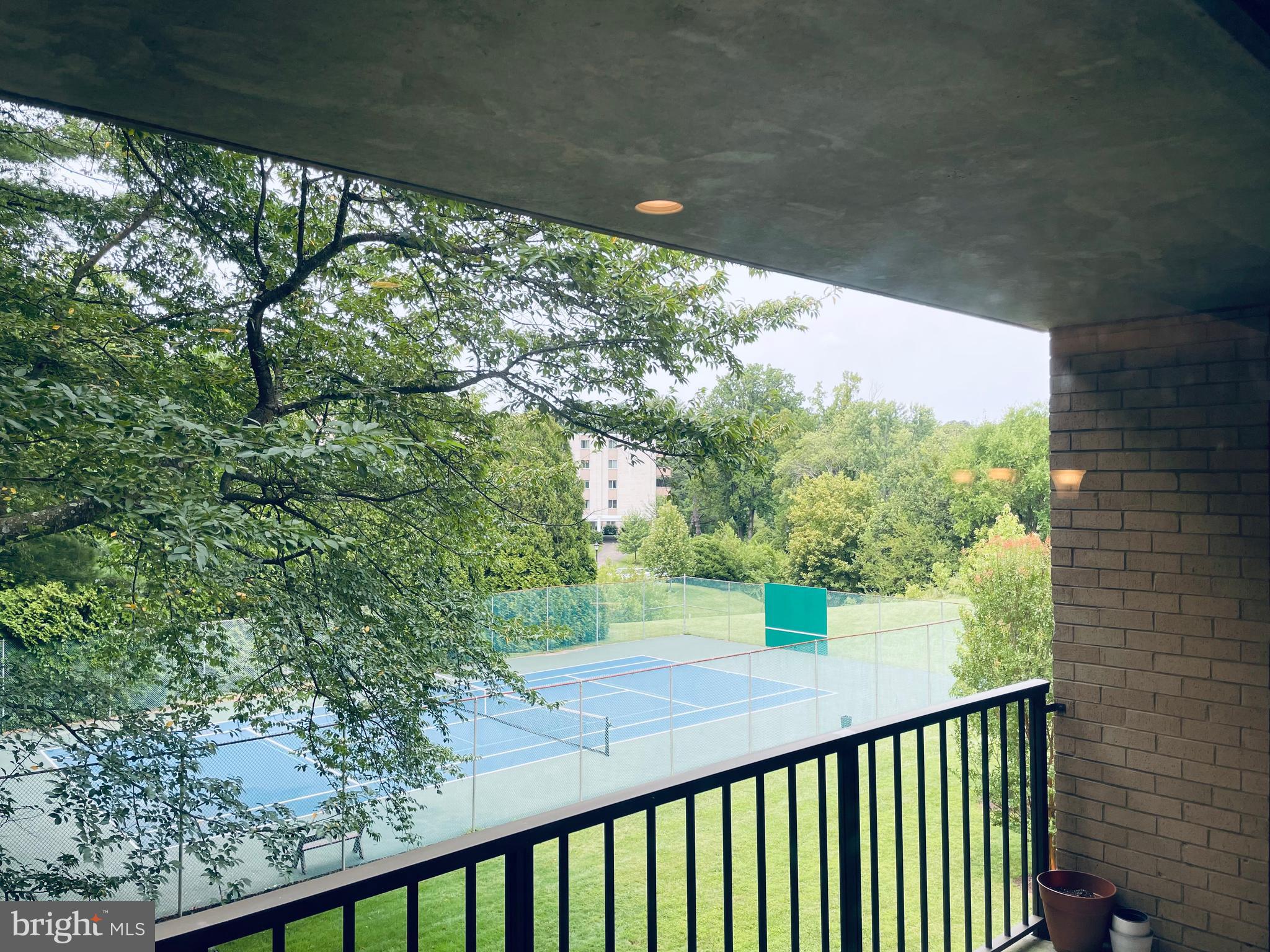 WESTLAKE PARK - Residential