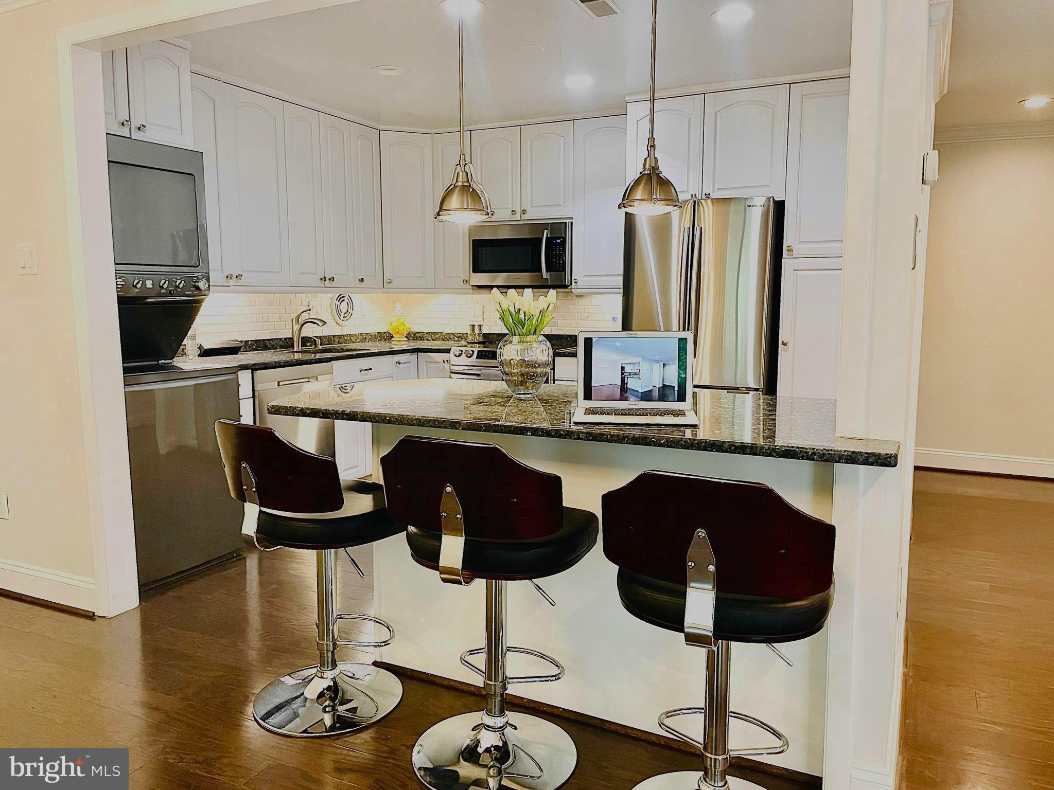 WESTLAKE PARK - Residential