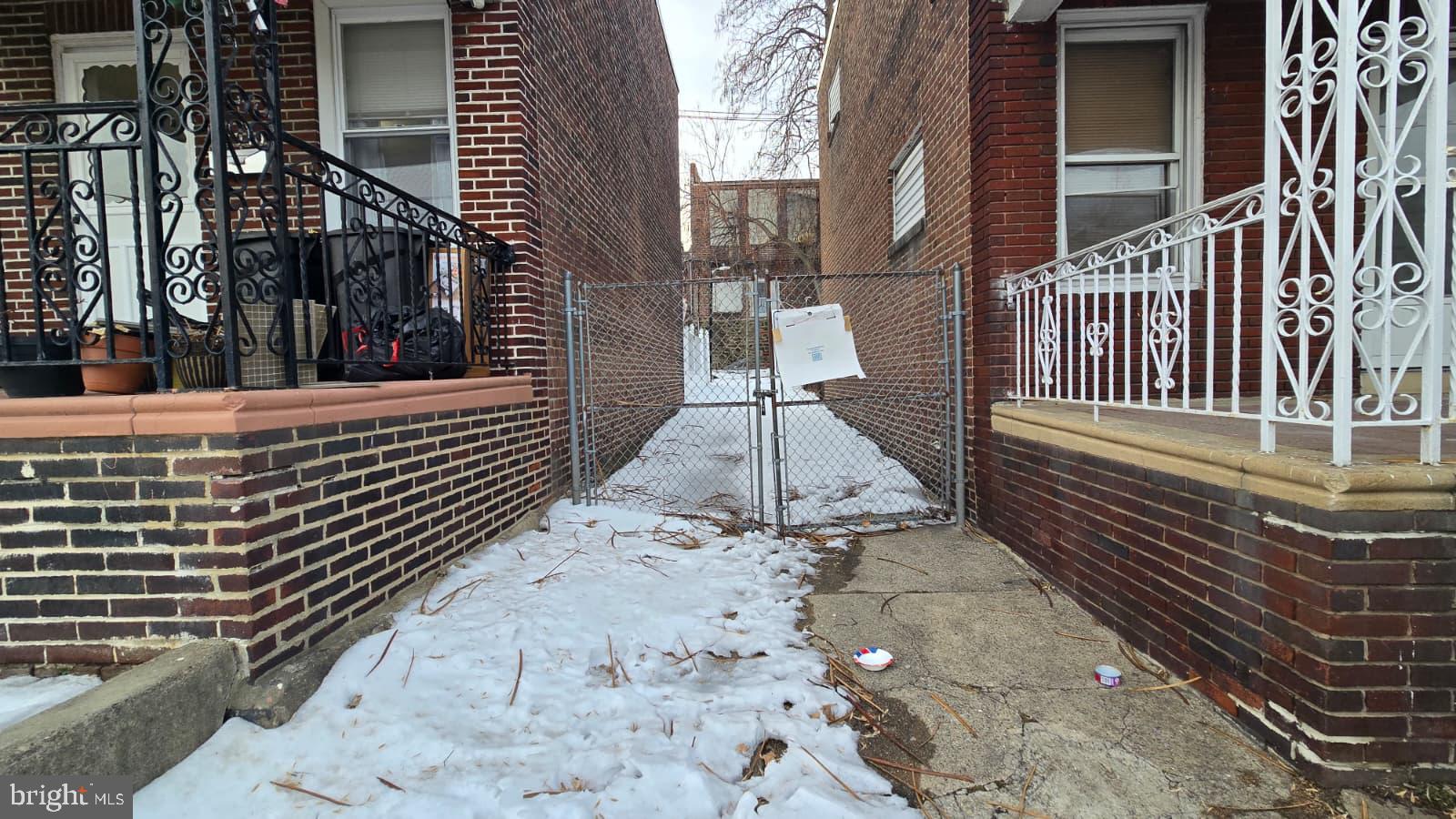 FRANKFORD - Residential