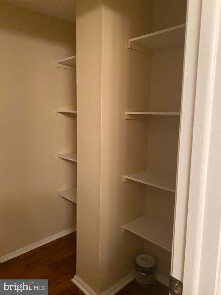 SETTLERS LANDING - Residential Lease