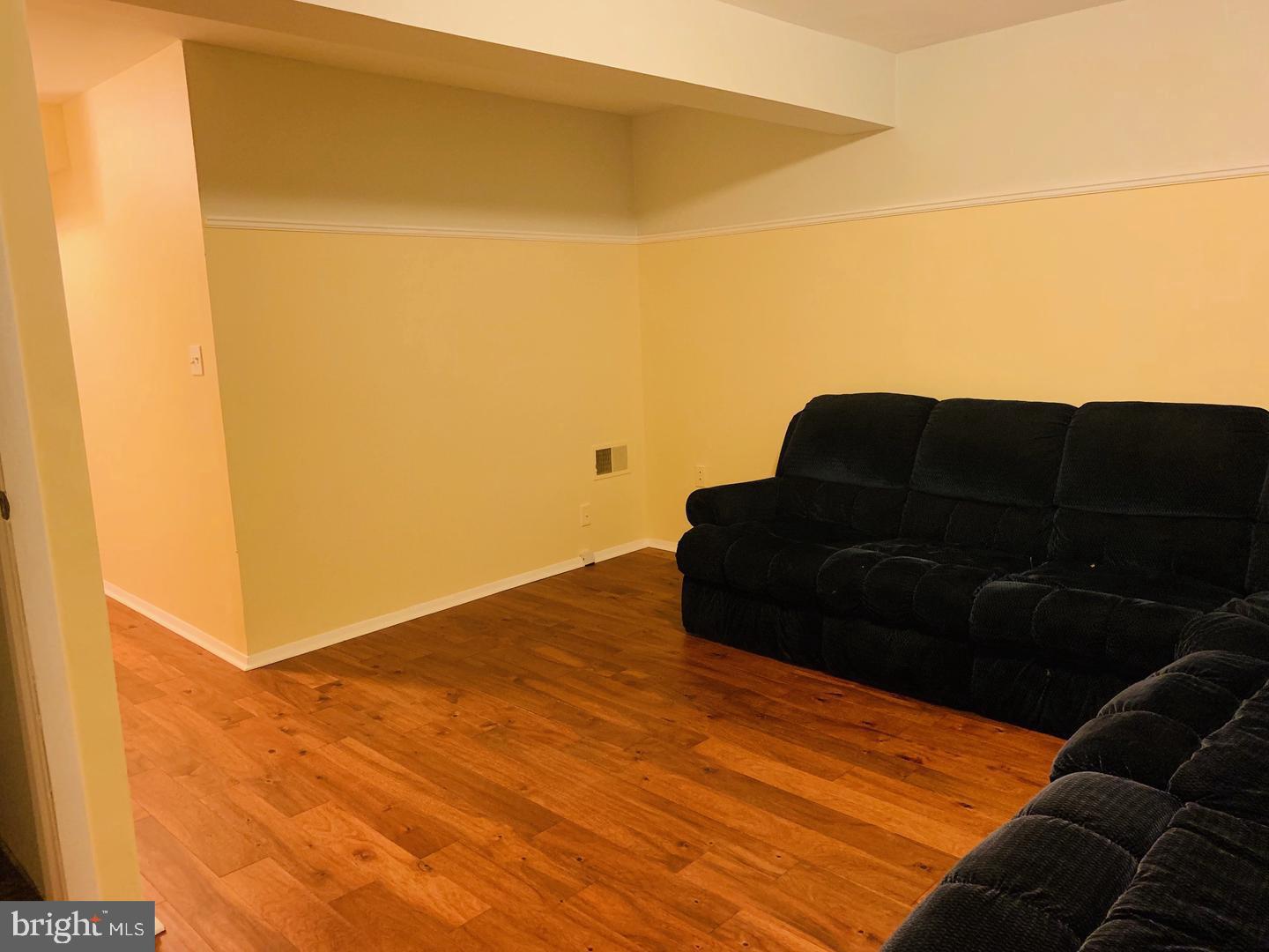 SETTLERS LANDING - Residential Lease