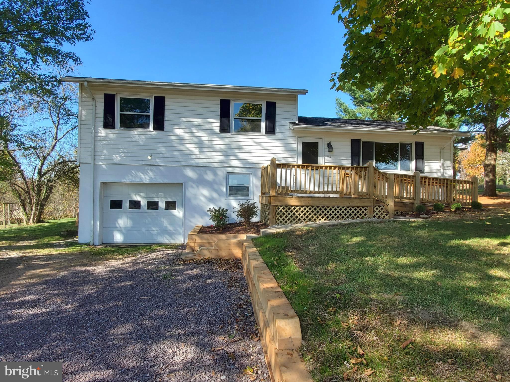 MAPLE GROVE - Residential