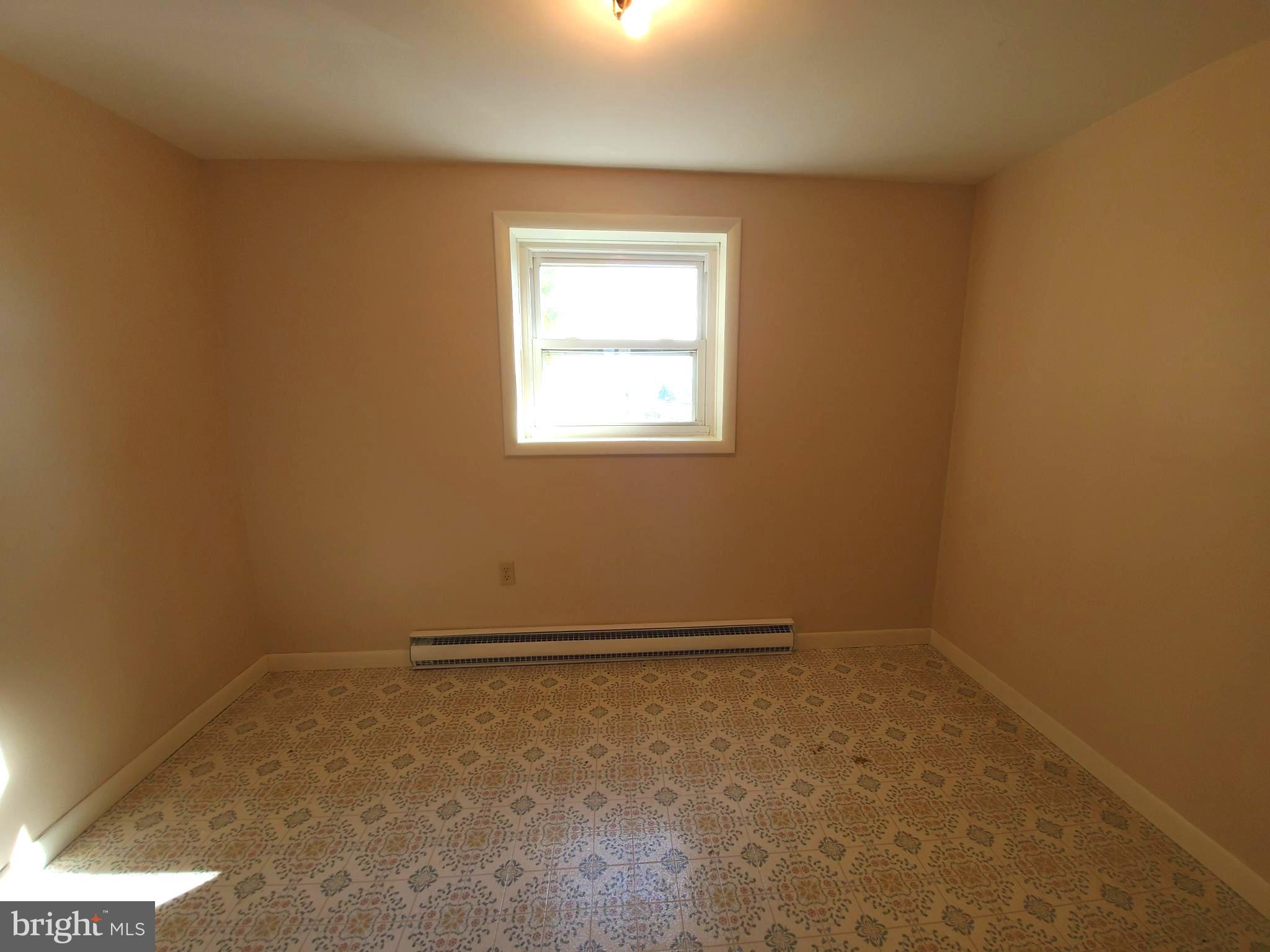 MAPLE GROVE - Residential