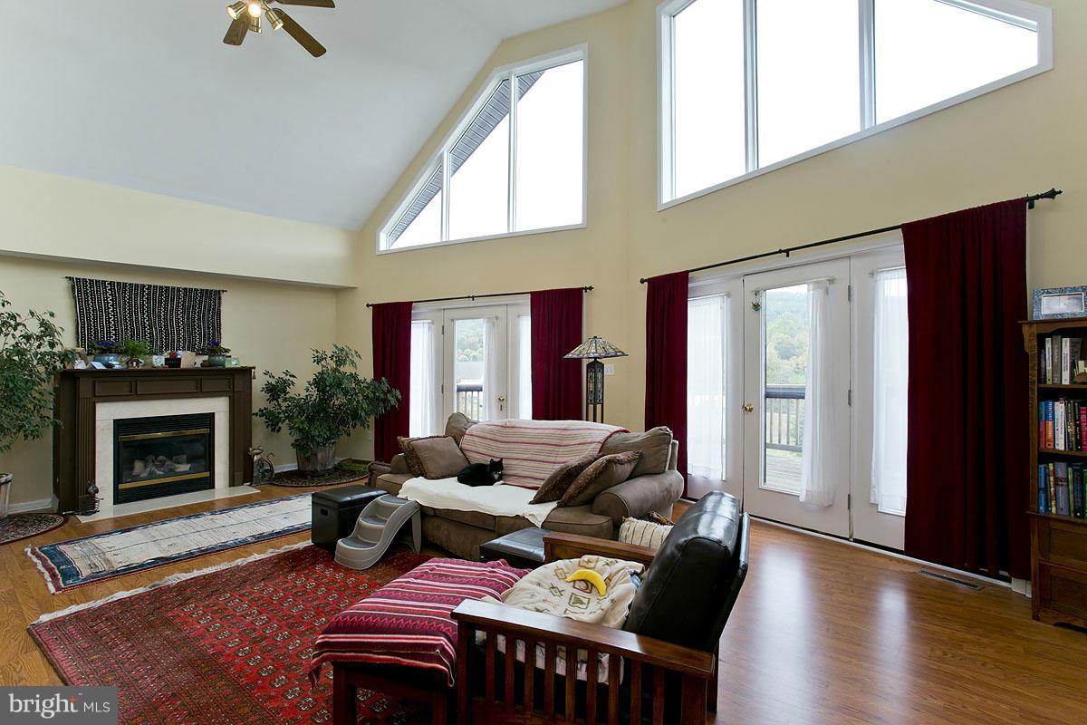 PARKHILL VIEWS - Residential Lease