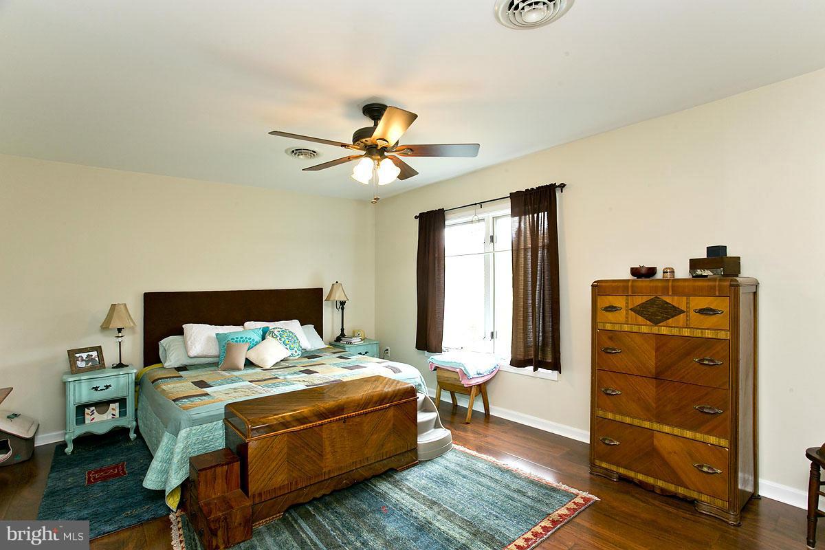 PARKHILL VIEWS - Residential Lease