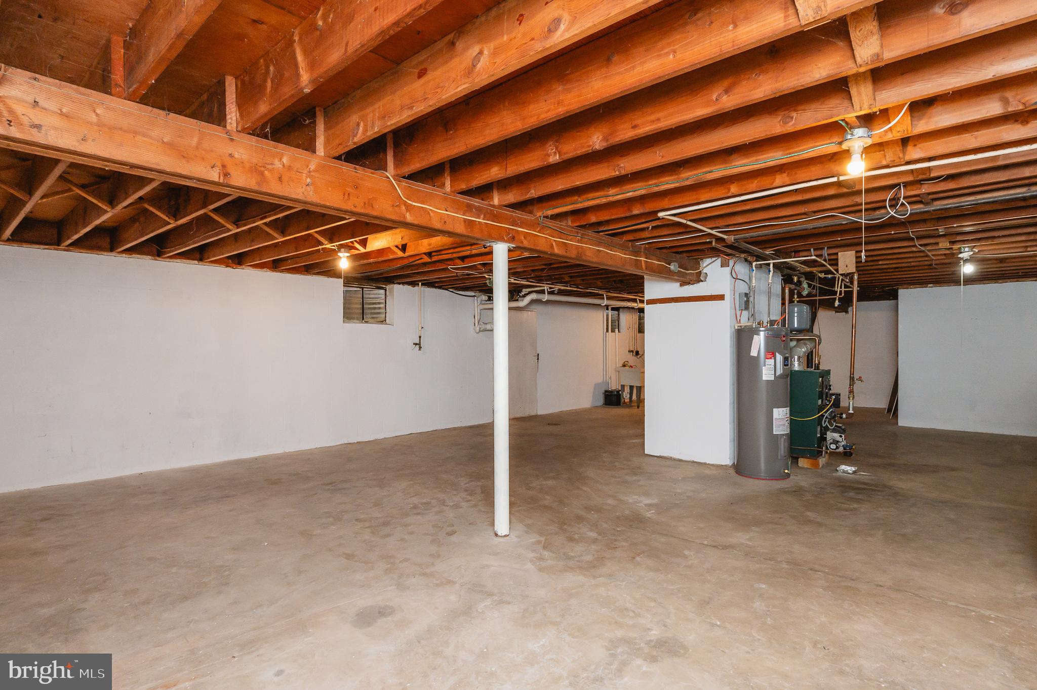 JARRETTSVILLE - Residential