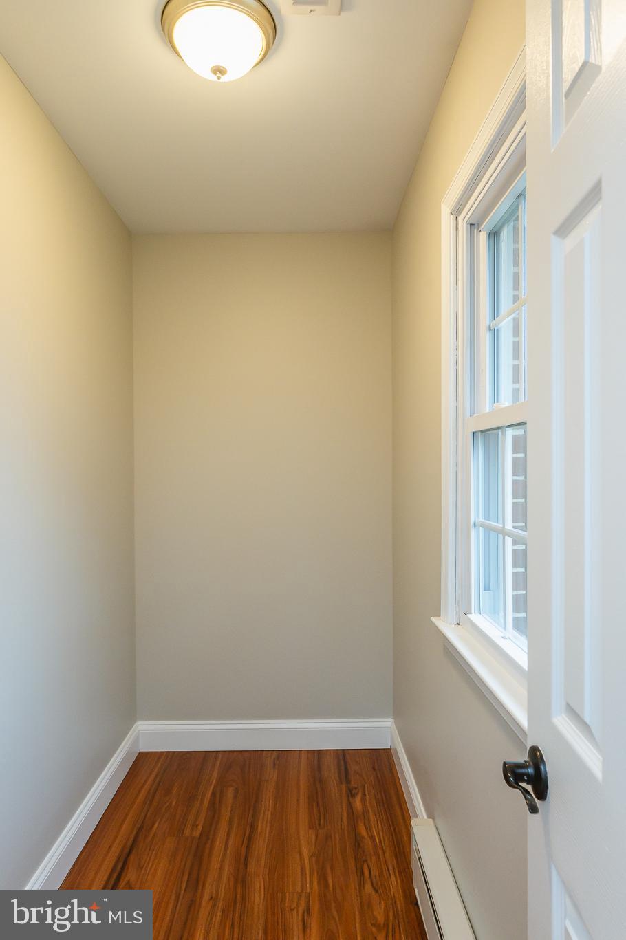 JARRETTSVILLE - Residential