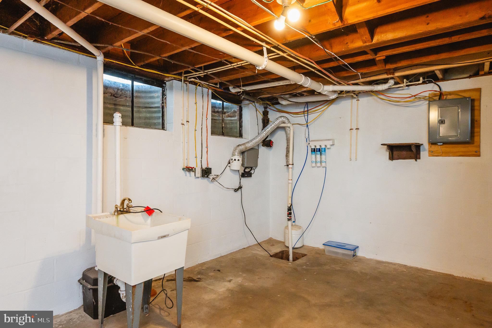 JARRETTSVILLE - Residential