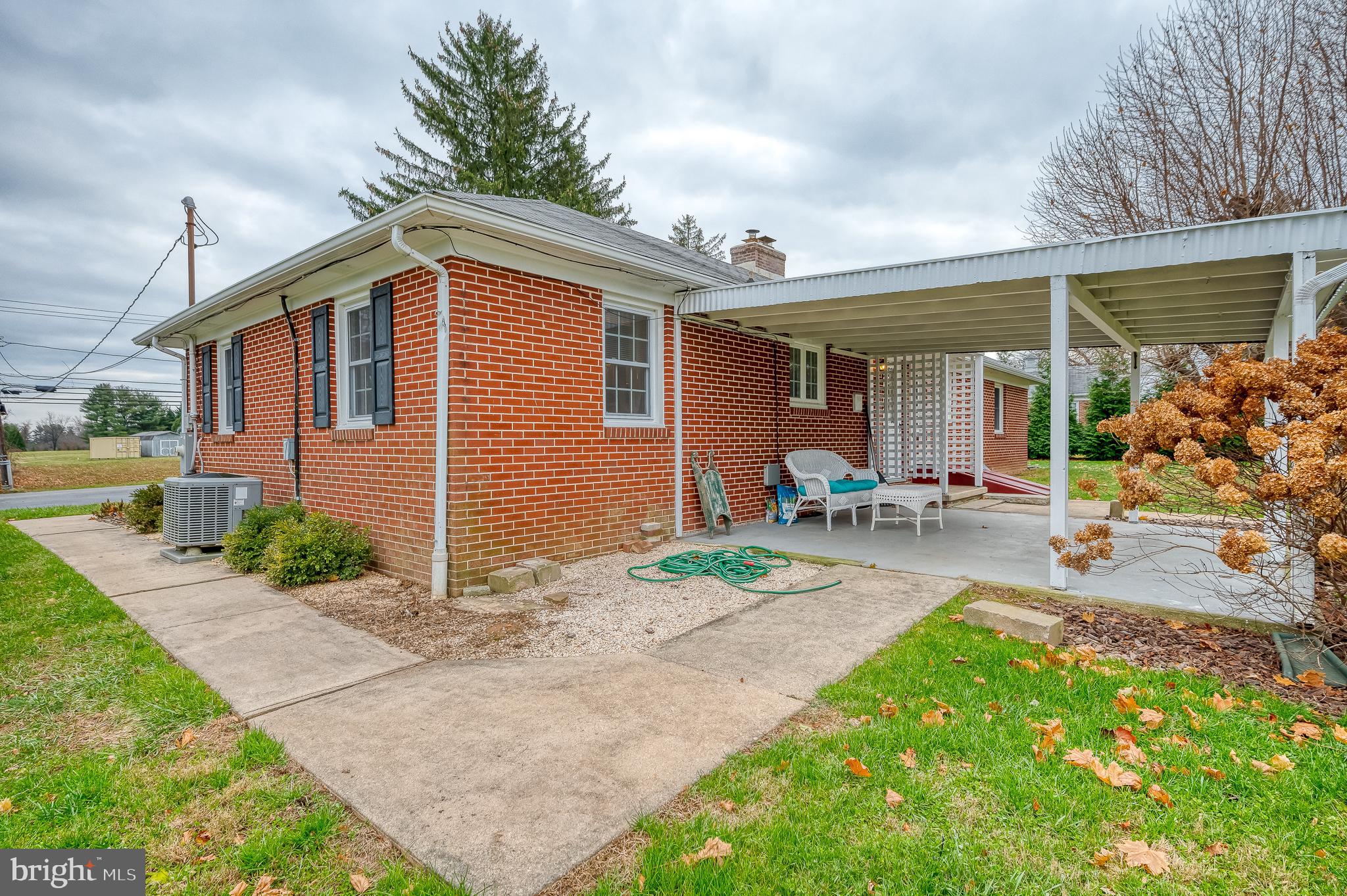 JARRETTSVILLE - Residential