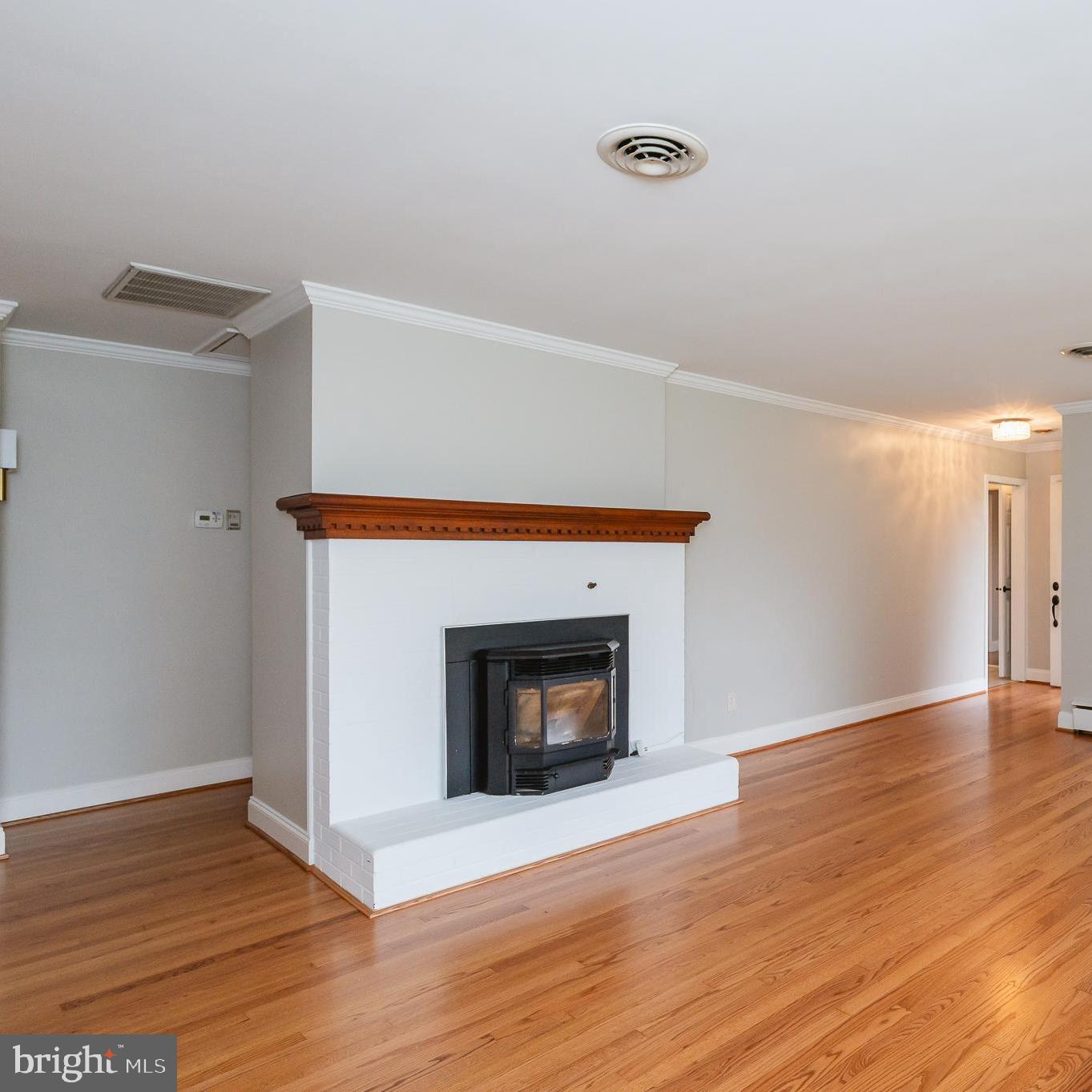 JARRETTSVILLE - Residential