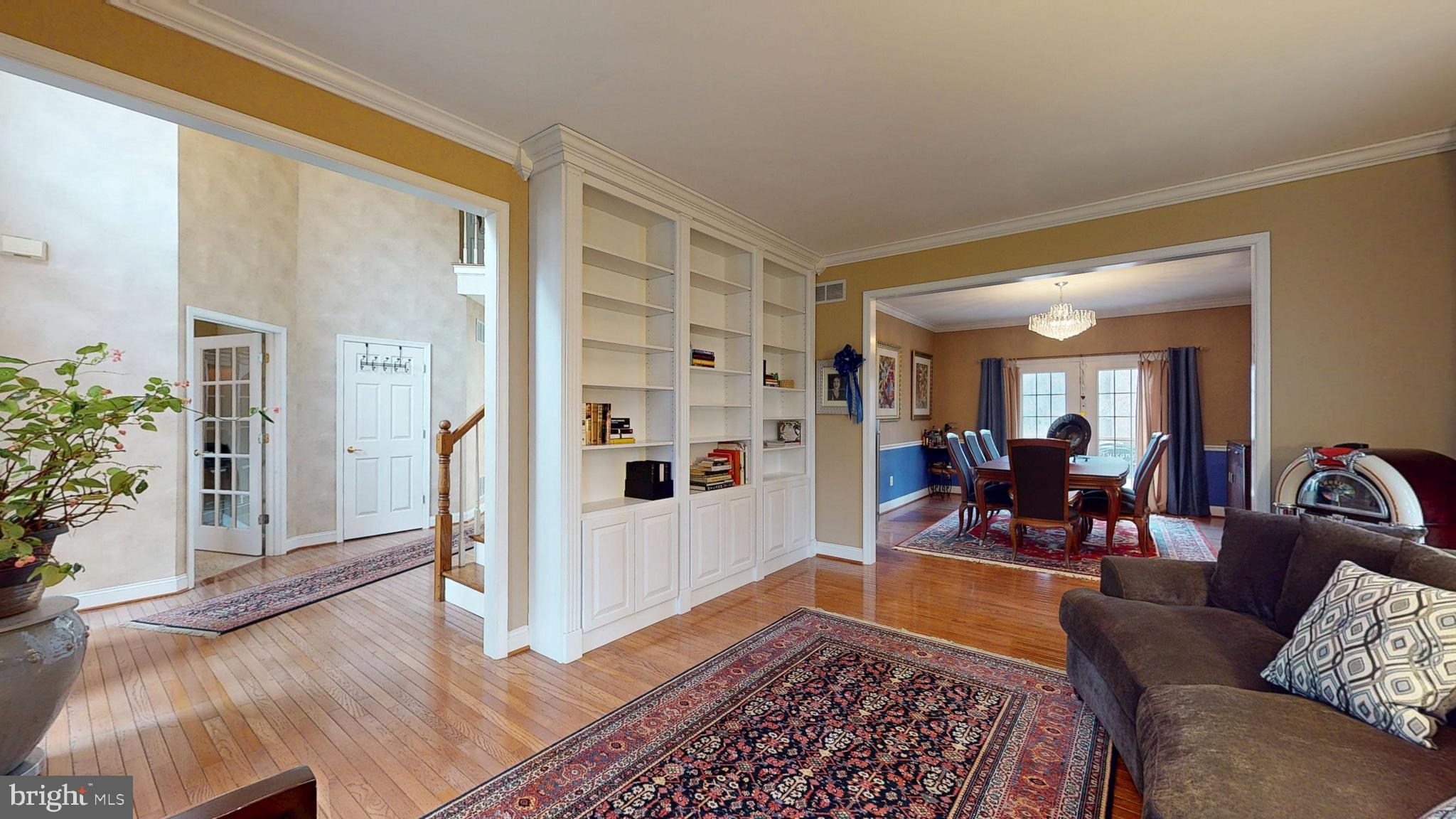 39 MIDBRIDGE DRIVE