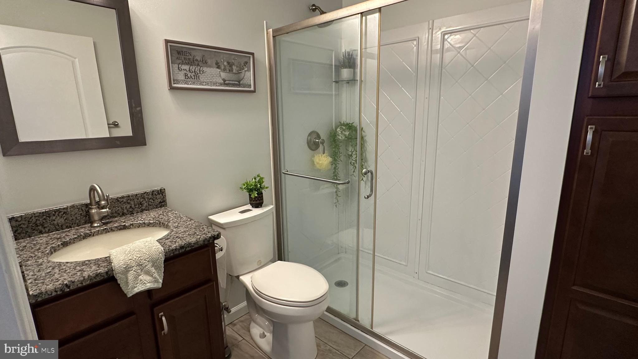 GLENHURST - Residential