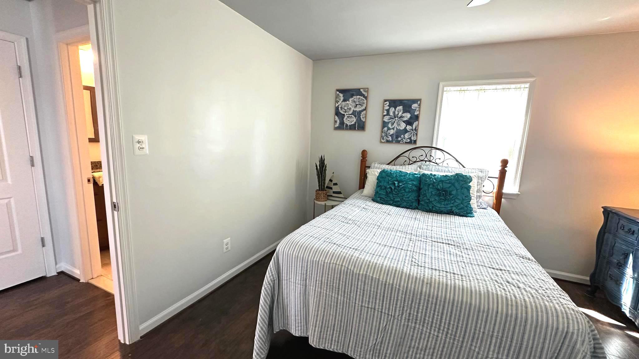GLENHURST - Residential