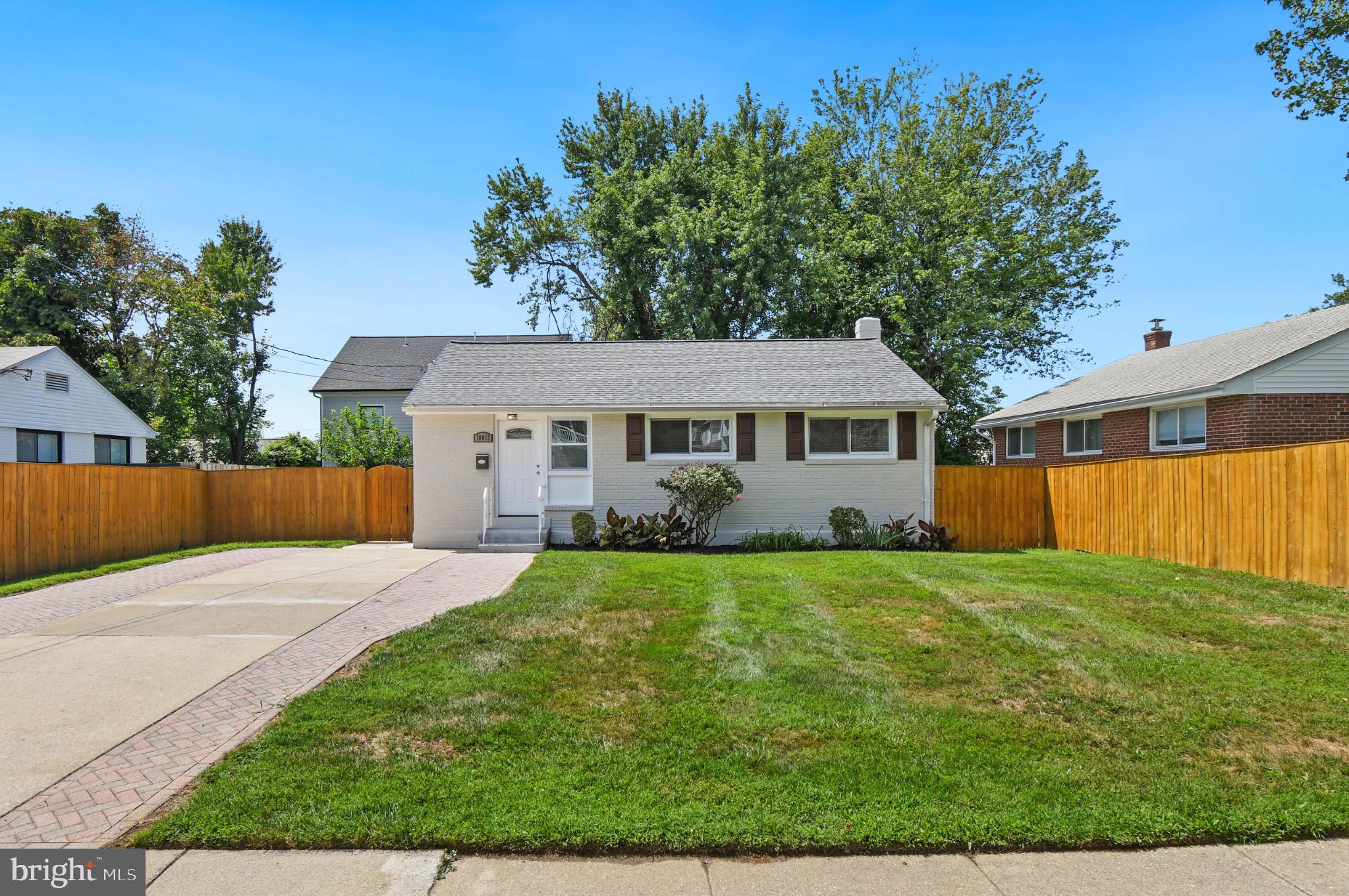 10012 SINNOTT DRIVE