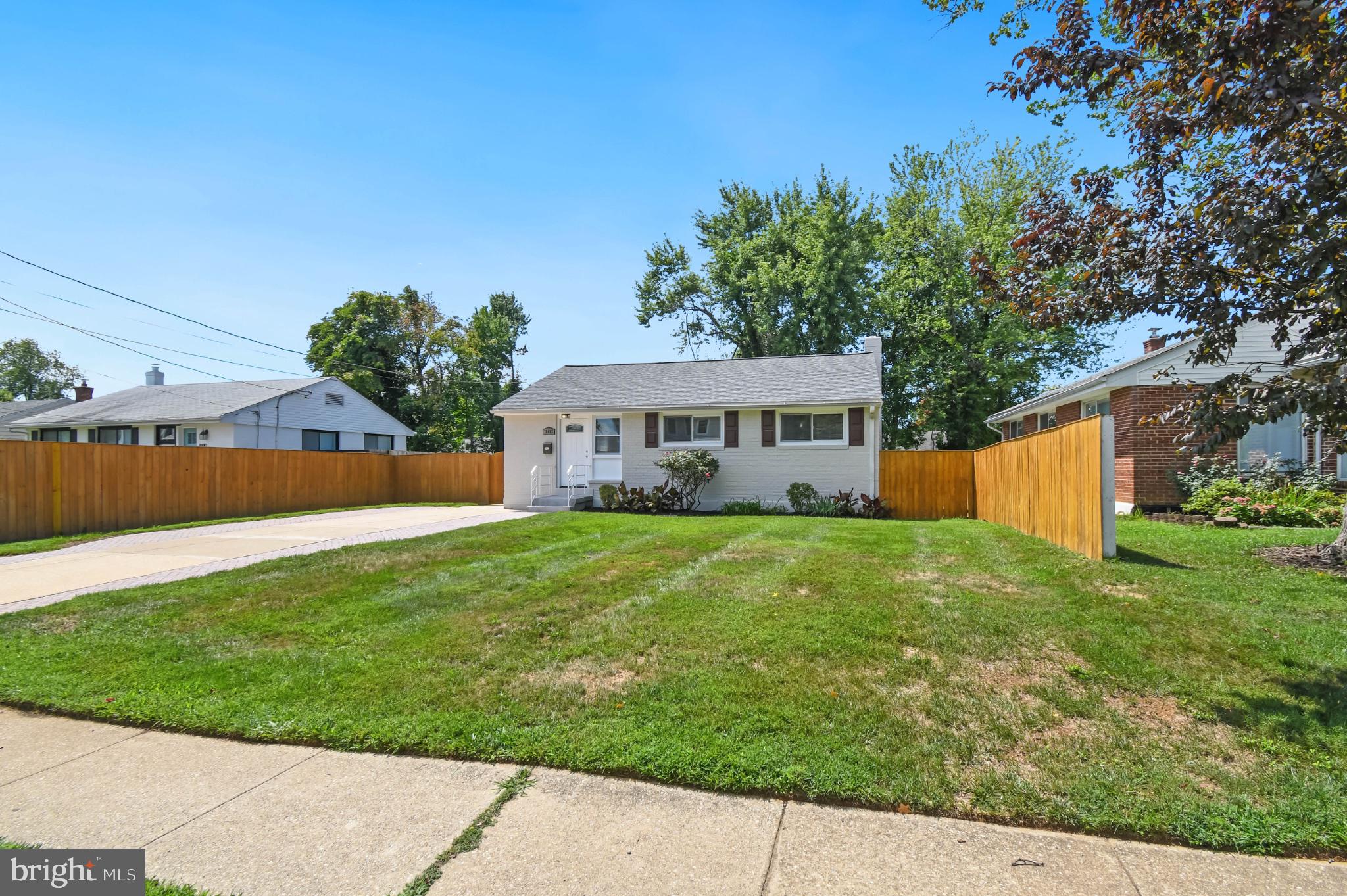 10012 SINNOTT DRIVE