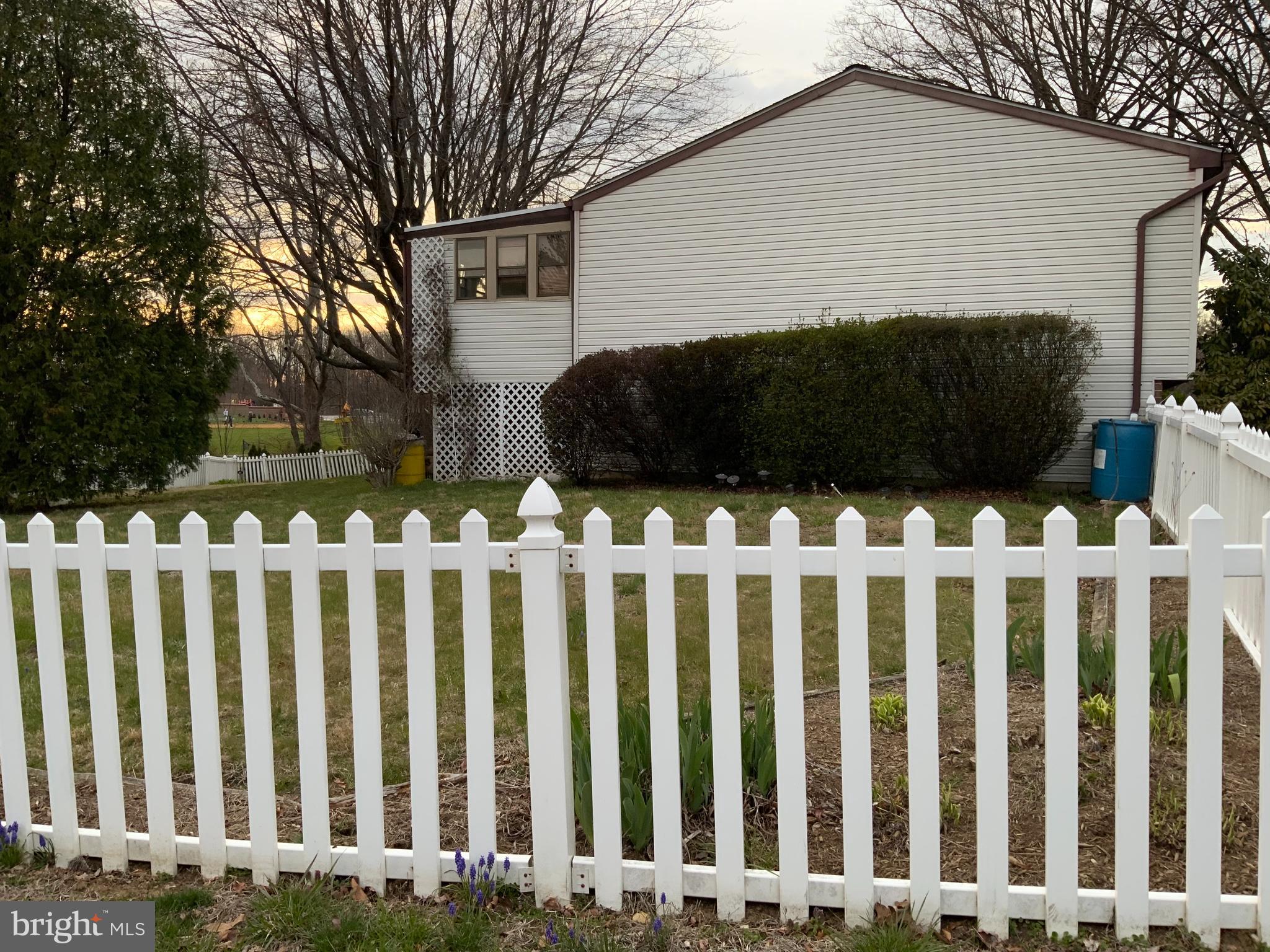 LEISHEAR VILLAGE - Residential