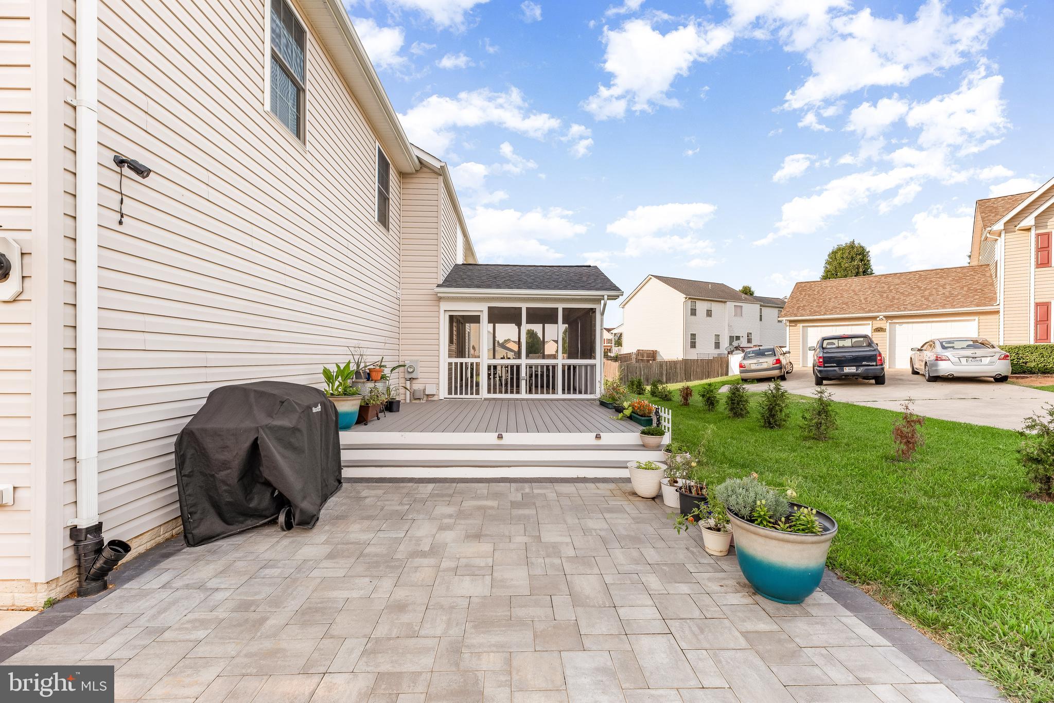 MEADOW LAKE - Residential