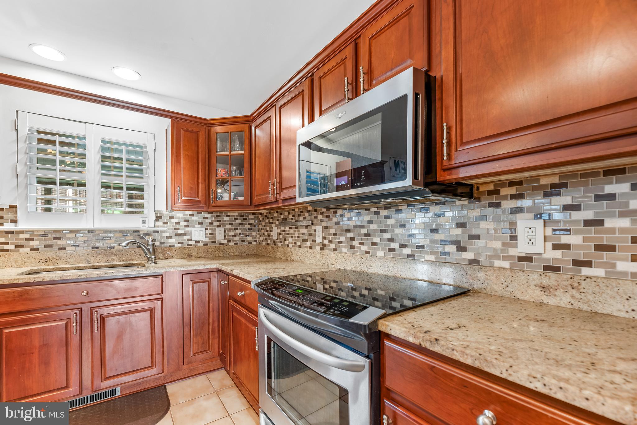 MEADOW LAKE - Residential