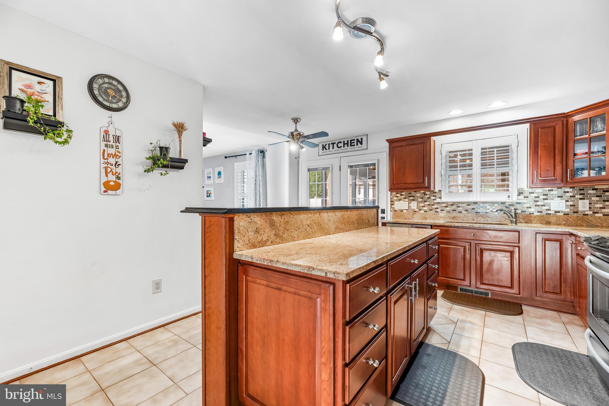 MEADOW LAKE - Residential