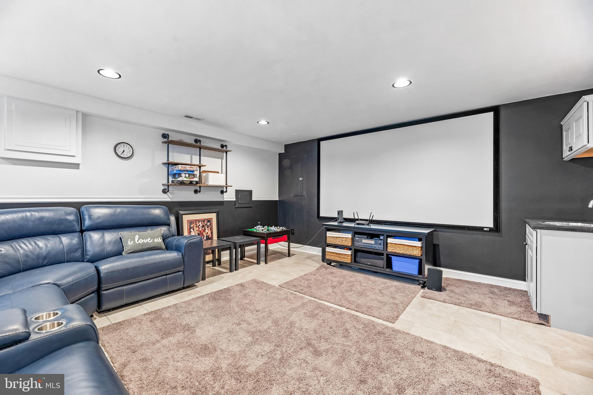 MEADOW LAKE - Residential