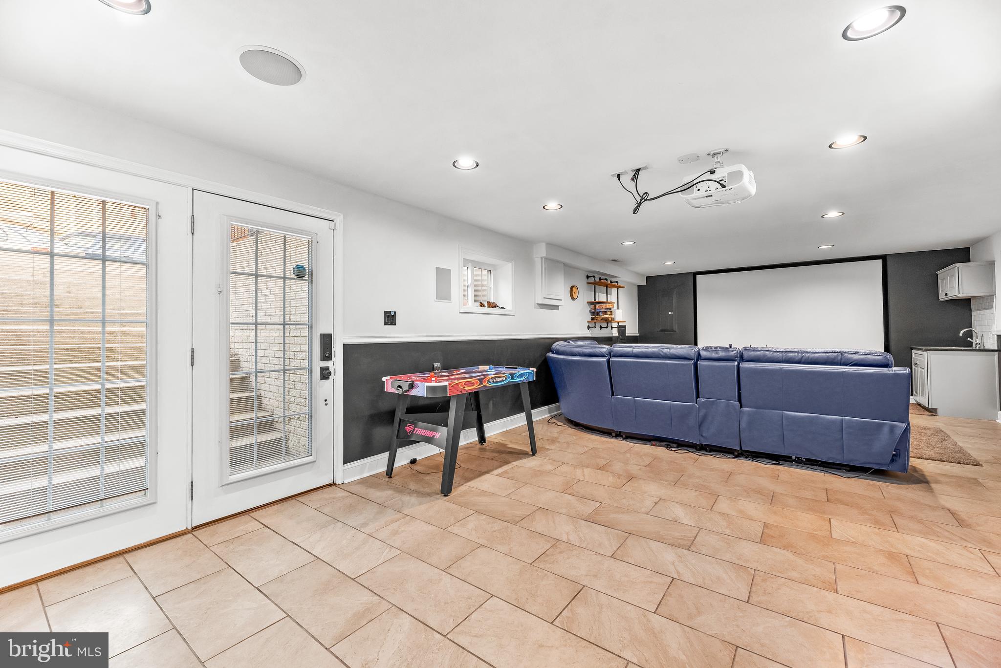 MEADOW LAKE - Residential