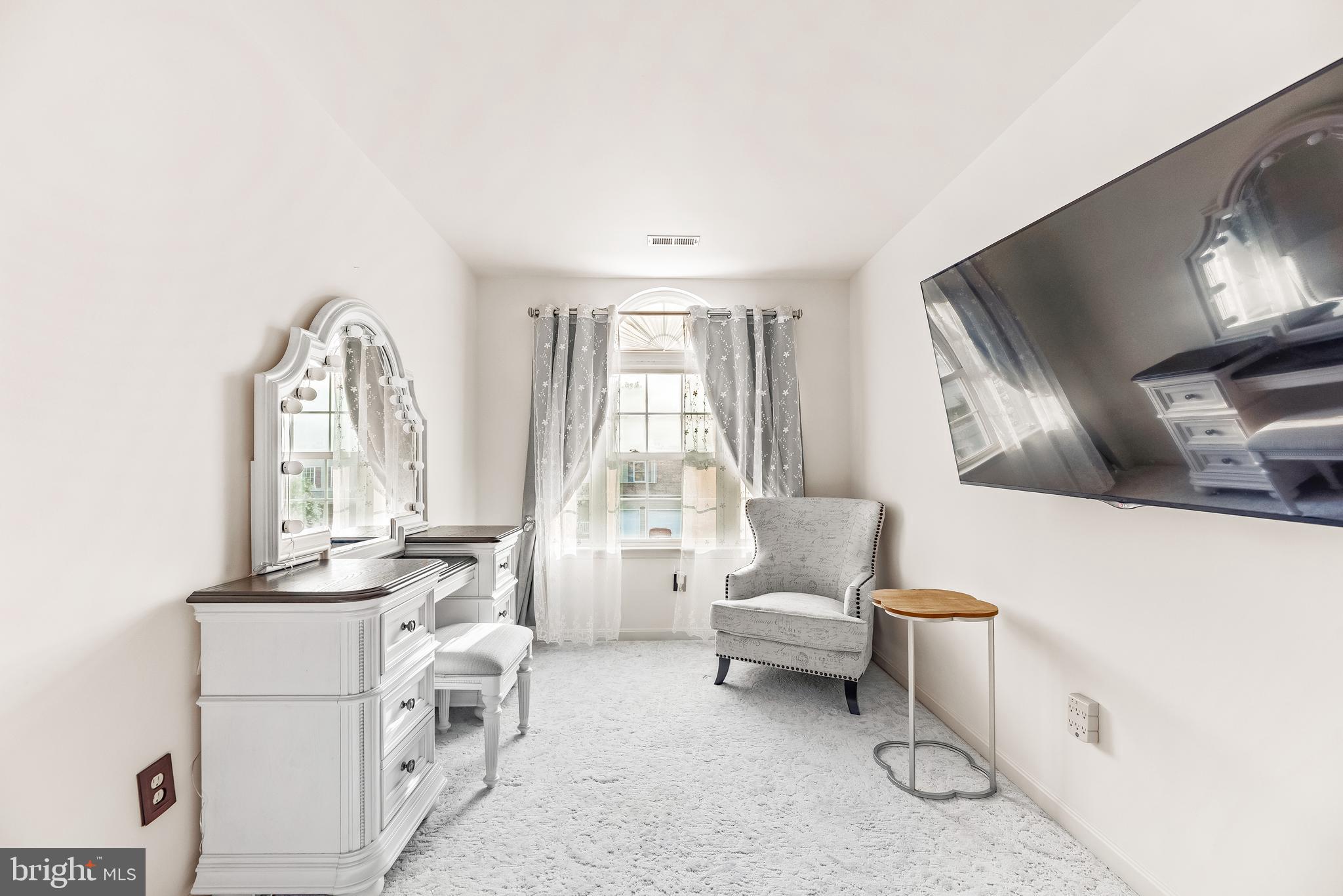 MEADOW LAKE - Residential