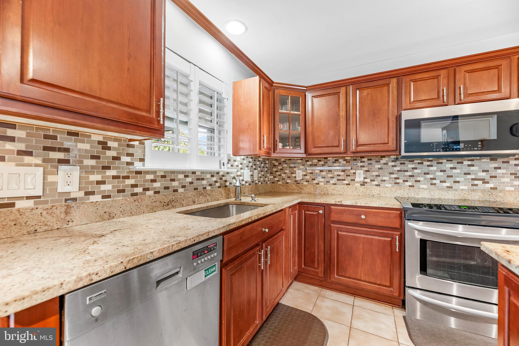 MEADOW LAKE - Residential