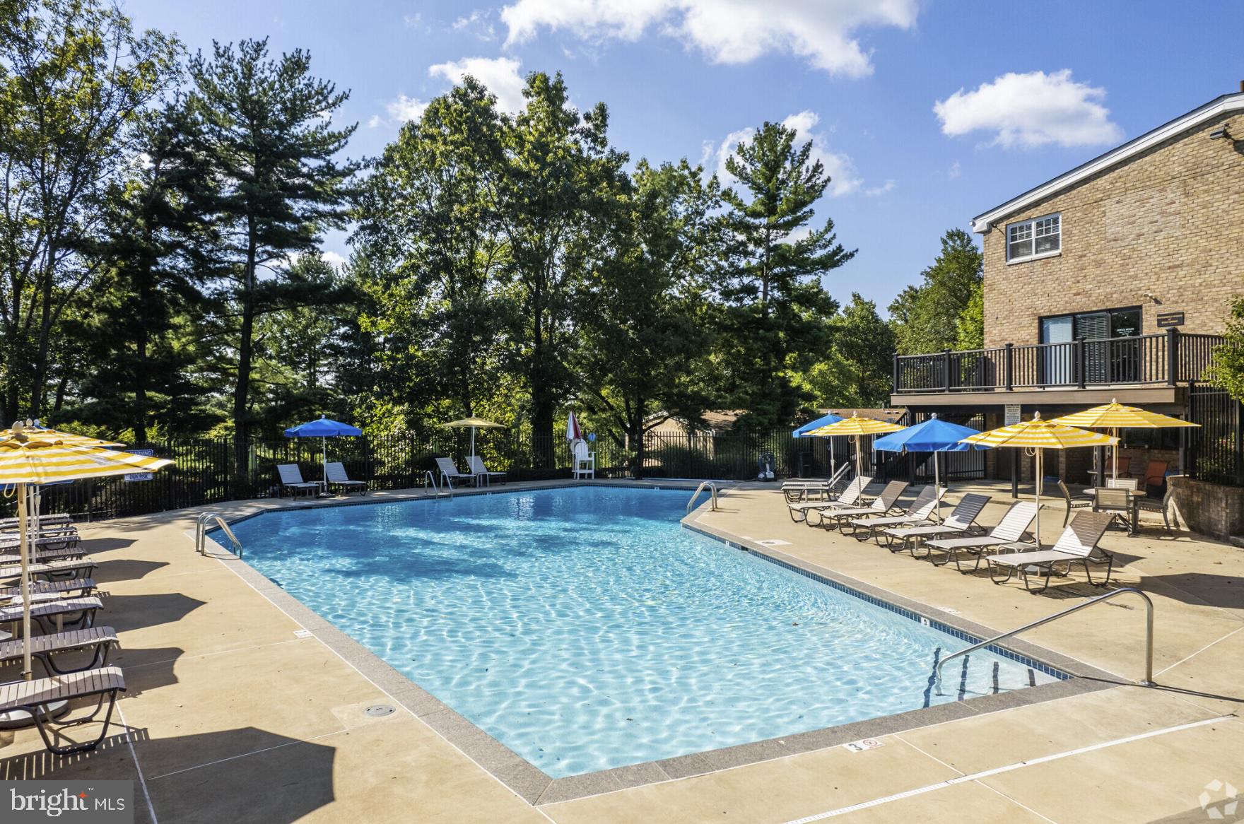 RADNOR CROSSING - Residential Lease