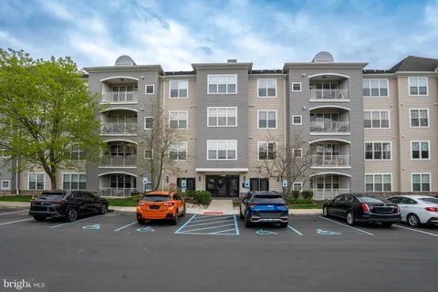 112 Masterson Court, Ewing, NJ MLS: NJME2075954