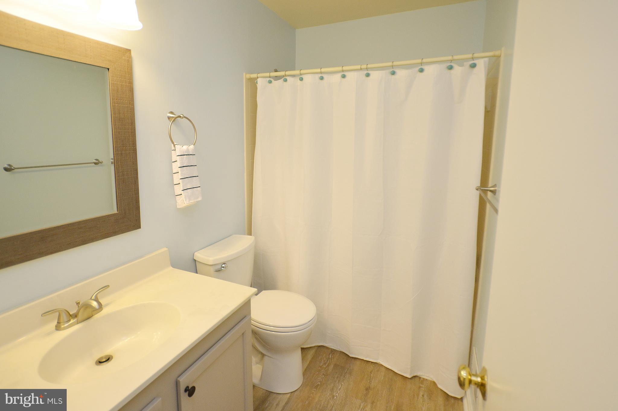 COUNTRYSIDE - Residential