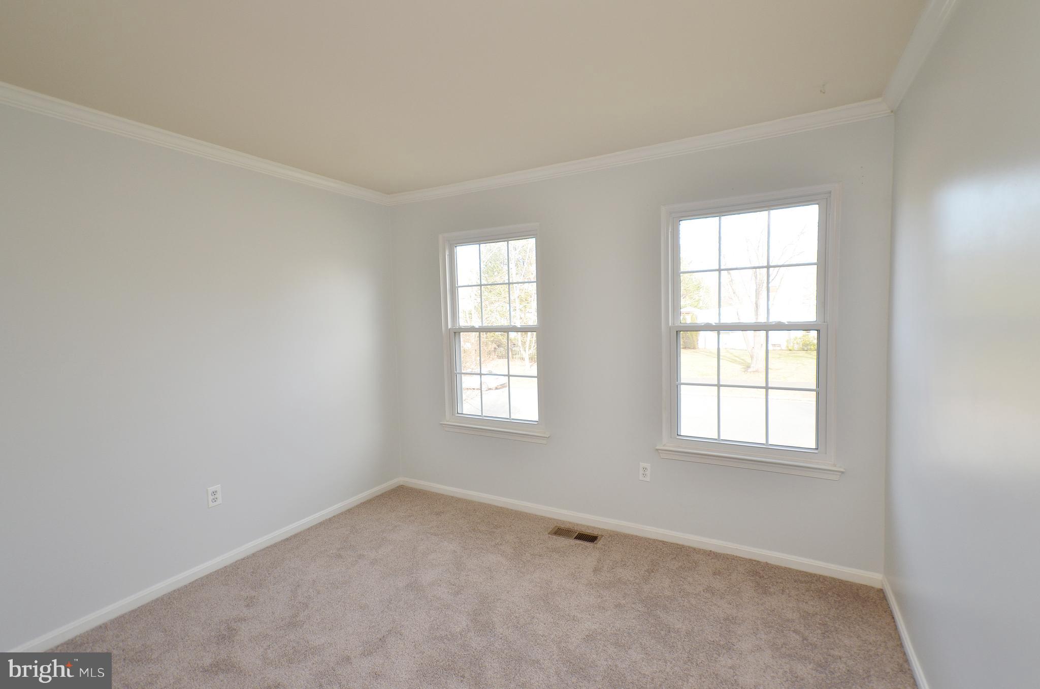 COUNTRYSIDE - Residential