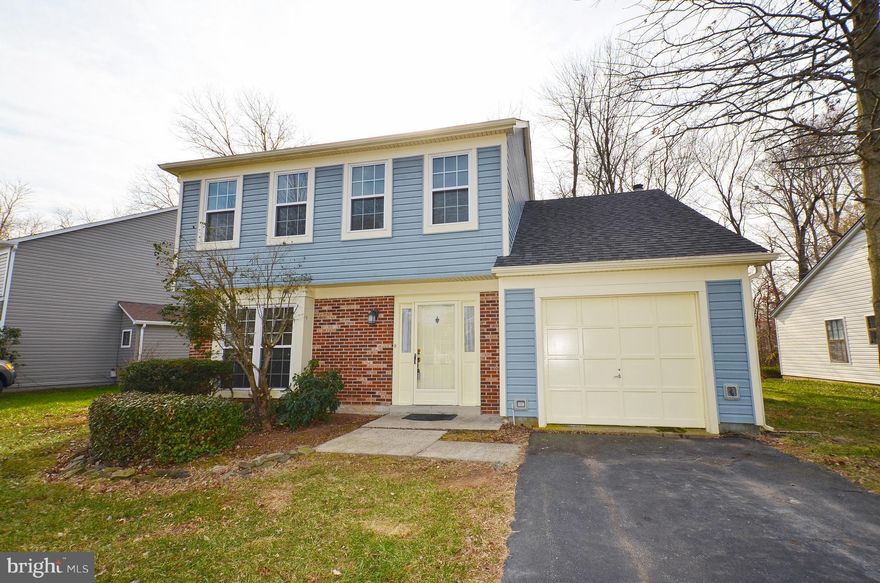 Amazing Countryside Colonial  backing to wooded lot.  3 bedrooms and 2.5 bathrooms freshly painted and new carpet throughout upper level.  Newer windows and hot water heater replaced last year.  The main level has new engineered hardwood in dining, living and family room.  Kitchen features stainless steel appliances and painted white cabinetry,   Upper Level baths have brand new tile and the master has new white sub way tile and new shower.  Such an amazing home in an amazing community.  Come enjoy all that Countryside has to offer including 3 pools, endless walking paths and so many other amenities.