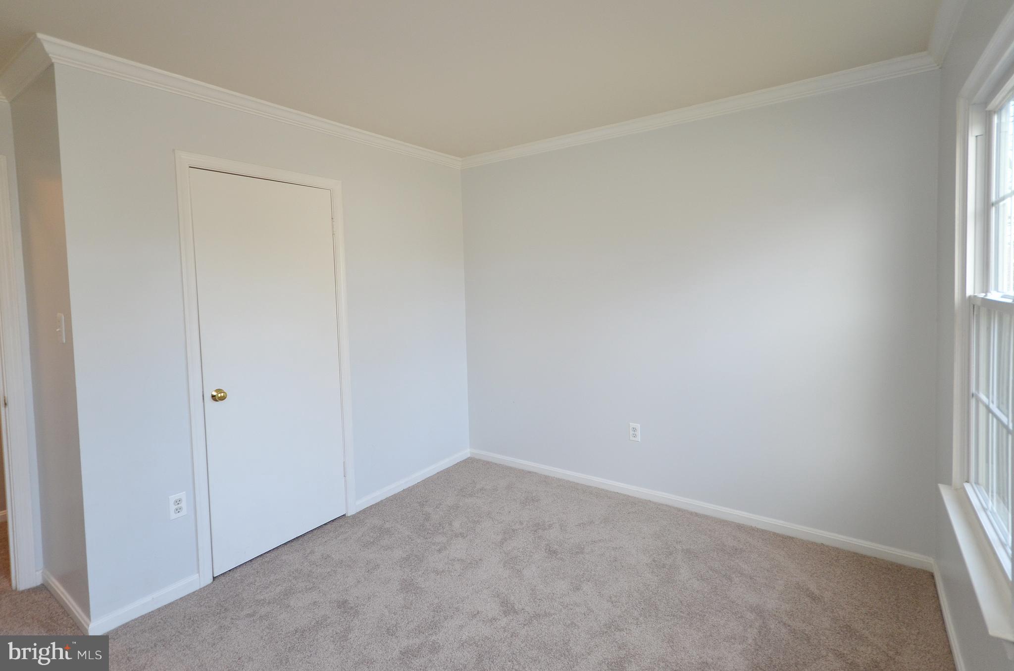 COUNTRYSIDE - Residential