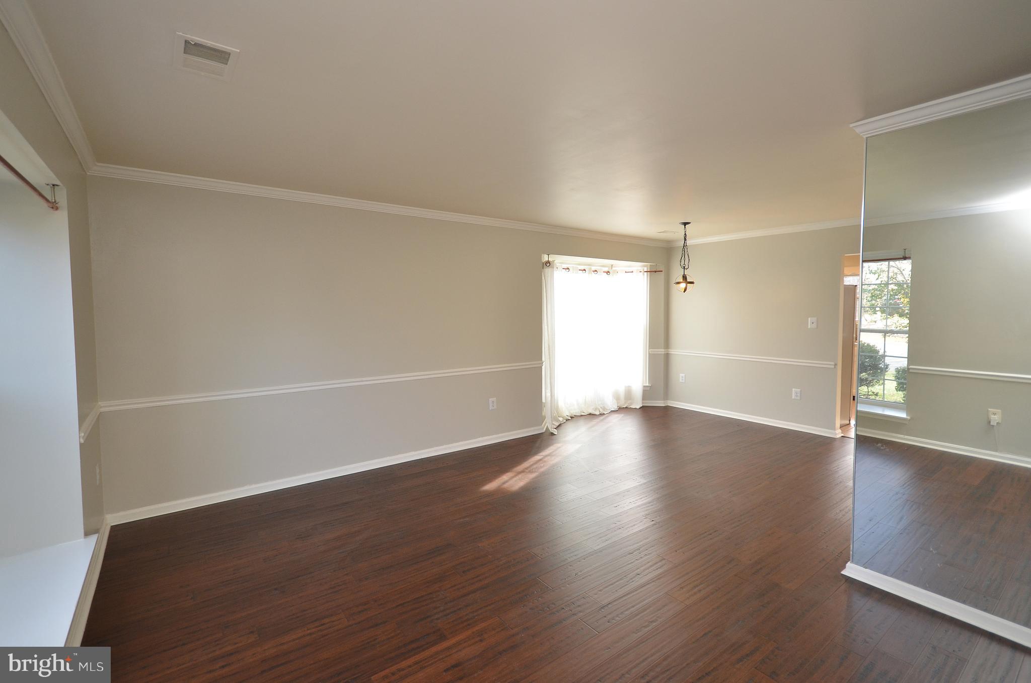 COUNTRYSIDE - Residential