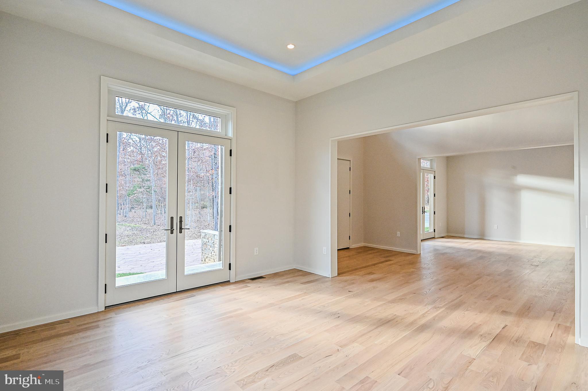 BRADDOCK WOODS - Residential