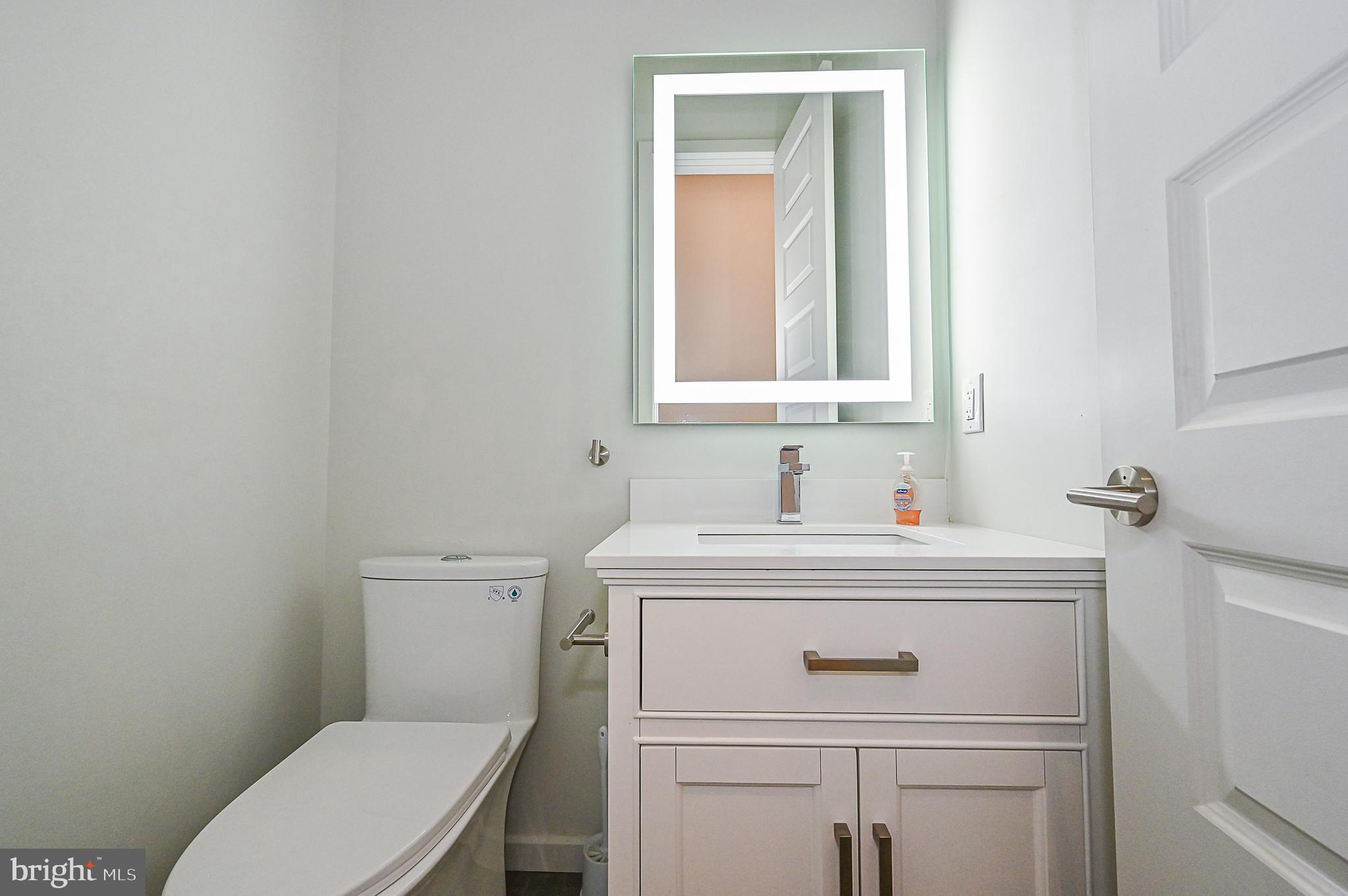 BRADDOCK WOODS - Residential