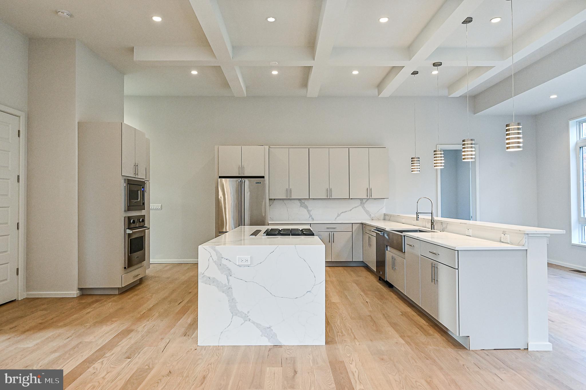 BRADDOCK WOODS - Residential