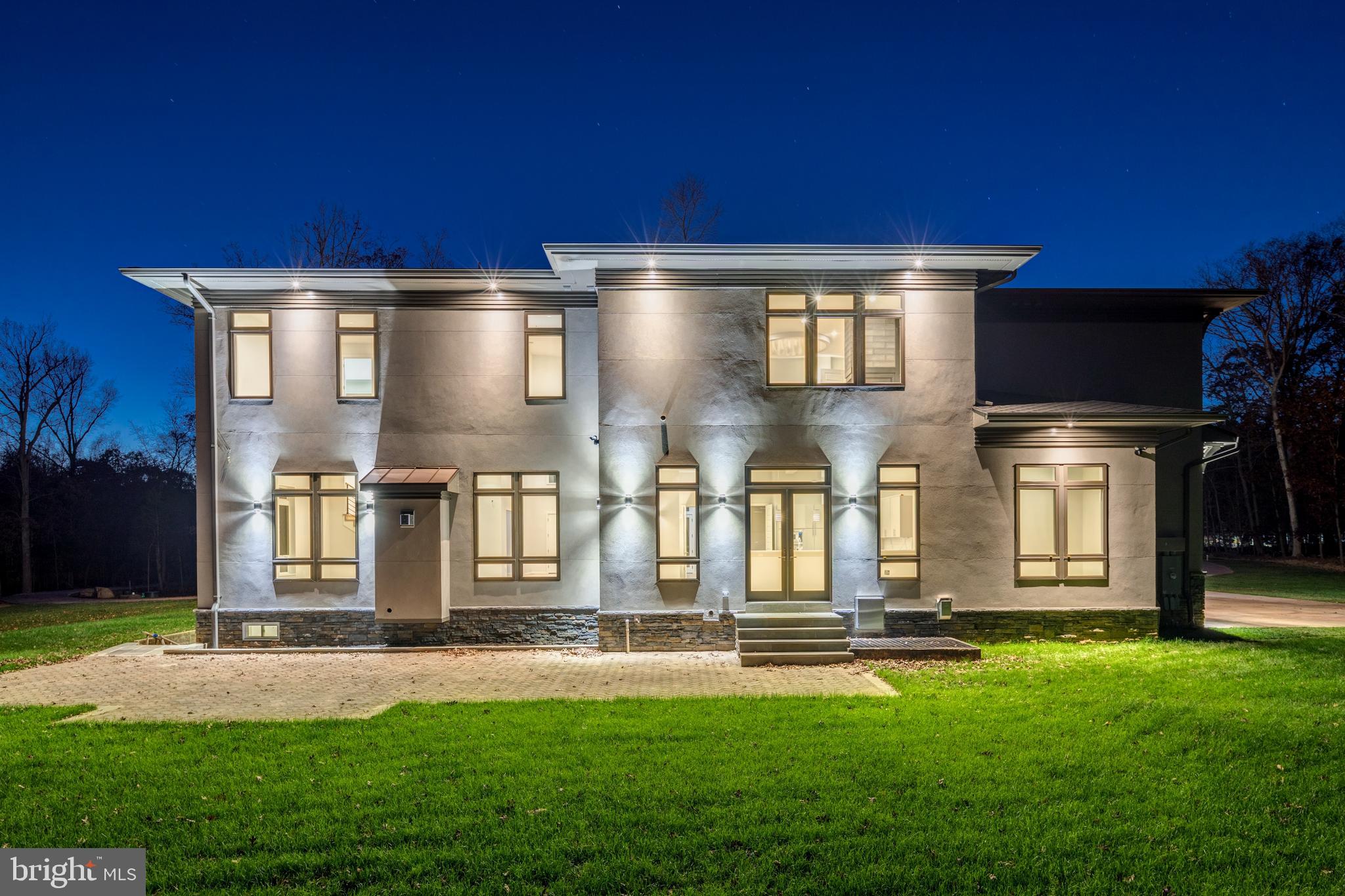 BRADDOCK WOODS - Residential